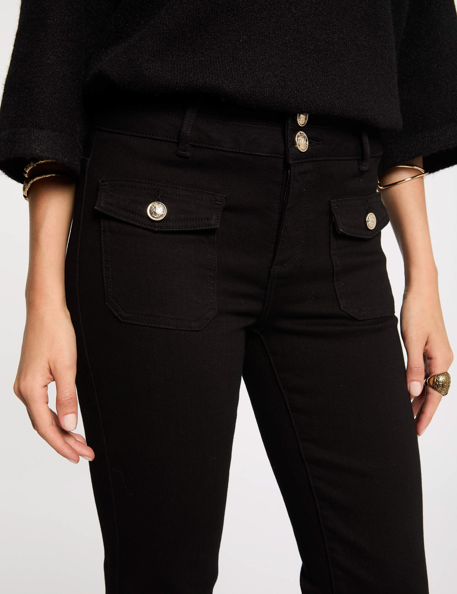 bootcut jeans met klepzakken zwart vrouw Bootcut jeans met klepzakken zwart vrouw