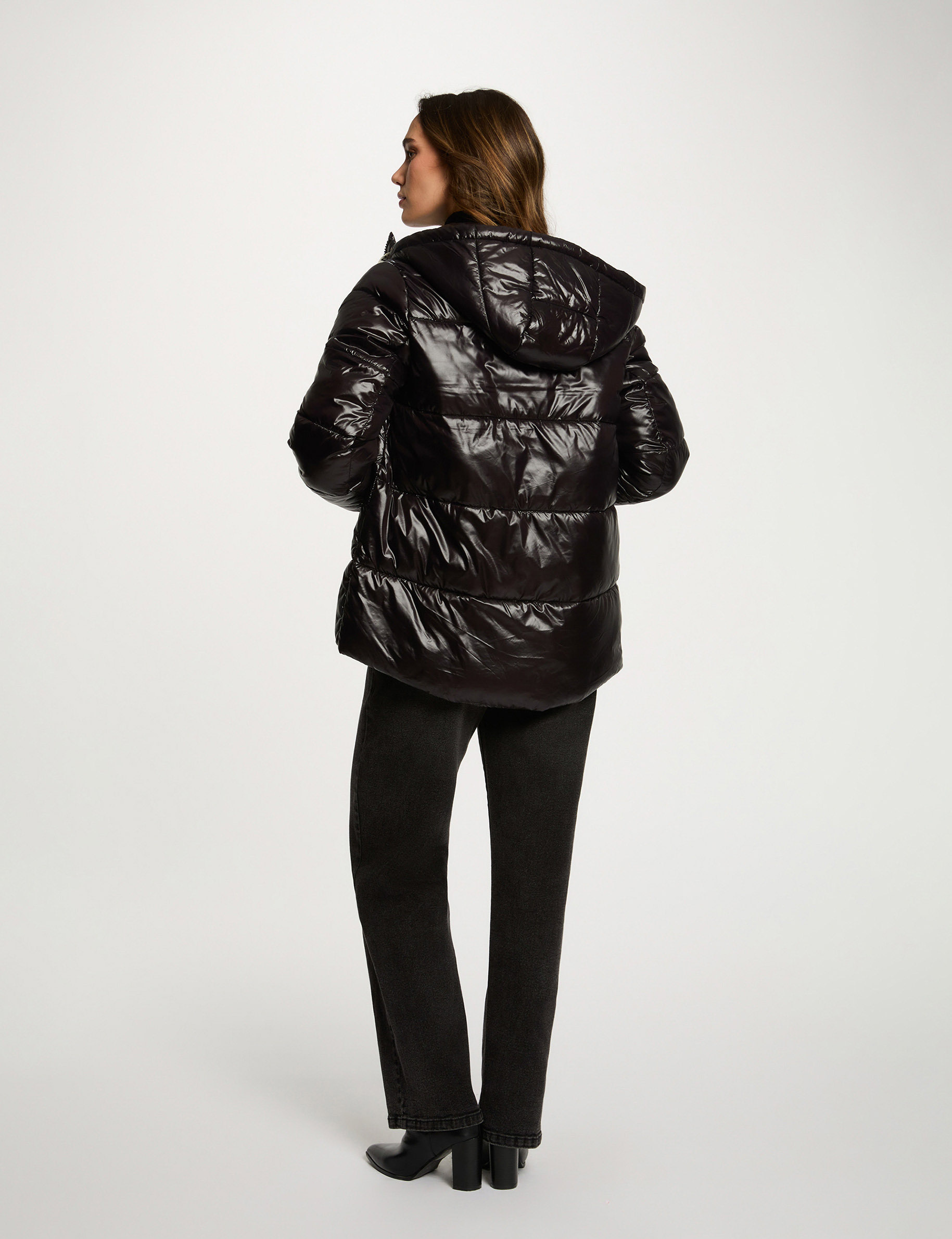 Doudoune courte brillante noir femme