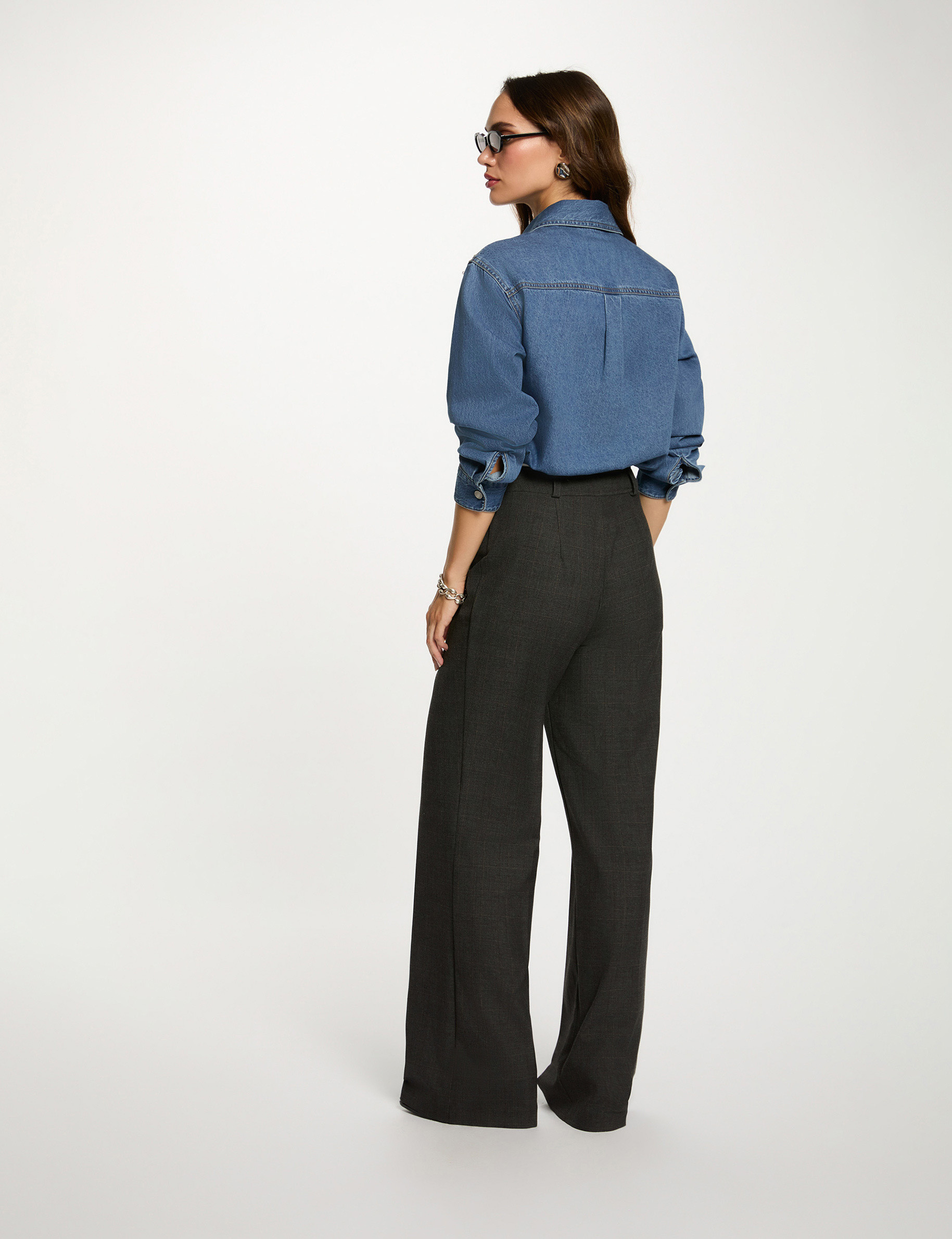 korte blouse met steentjes stone washed denim vrouw Korte blouse met steentjes stone washed denim vrouw