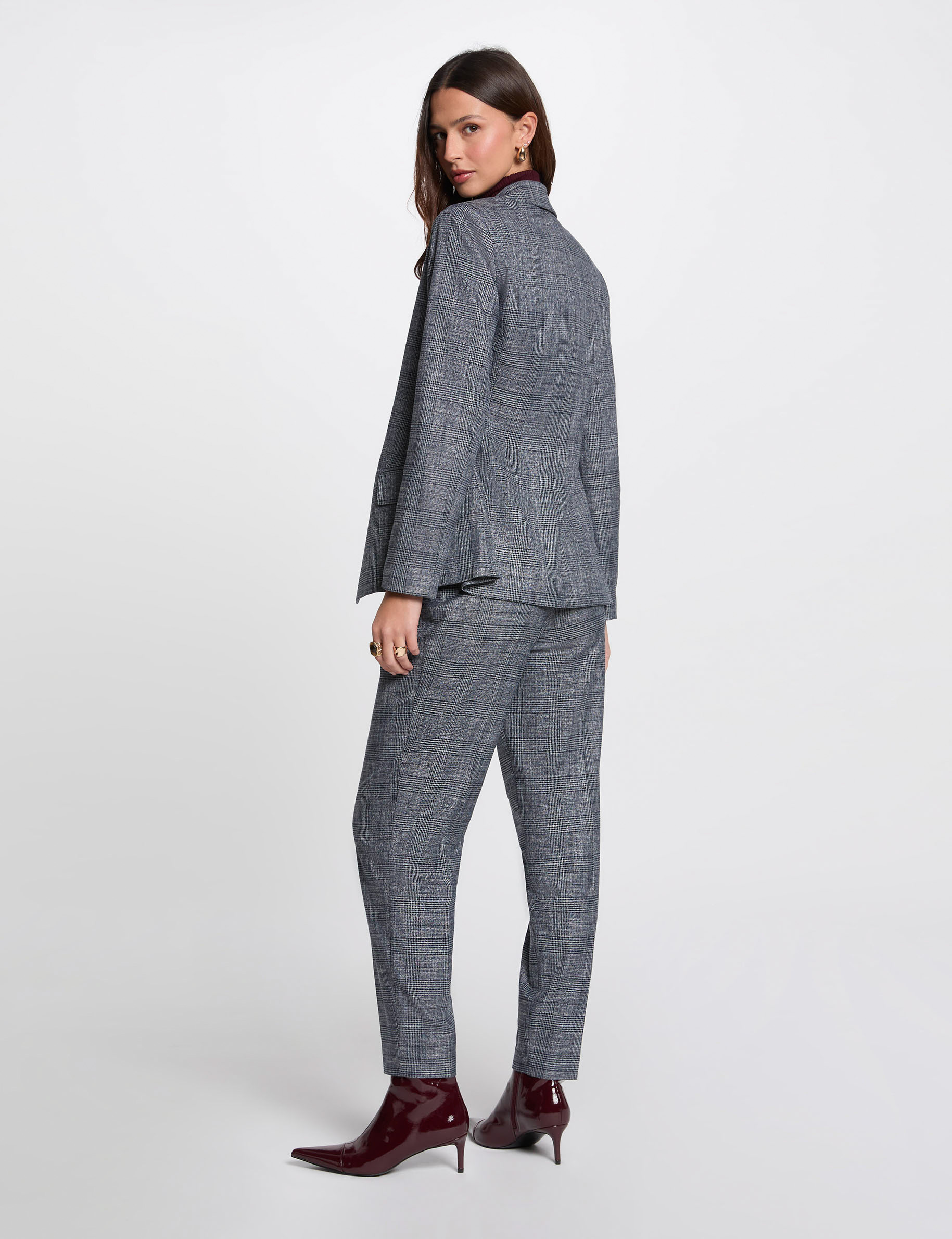 veste courte a carreaux bleu marine femme Veste courte à carreaux bleu marine femme