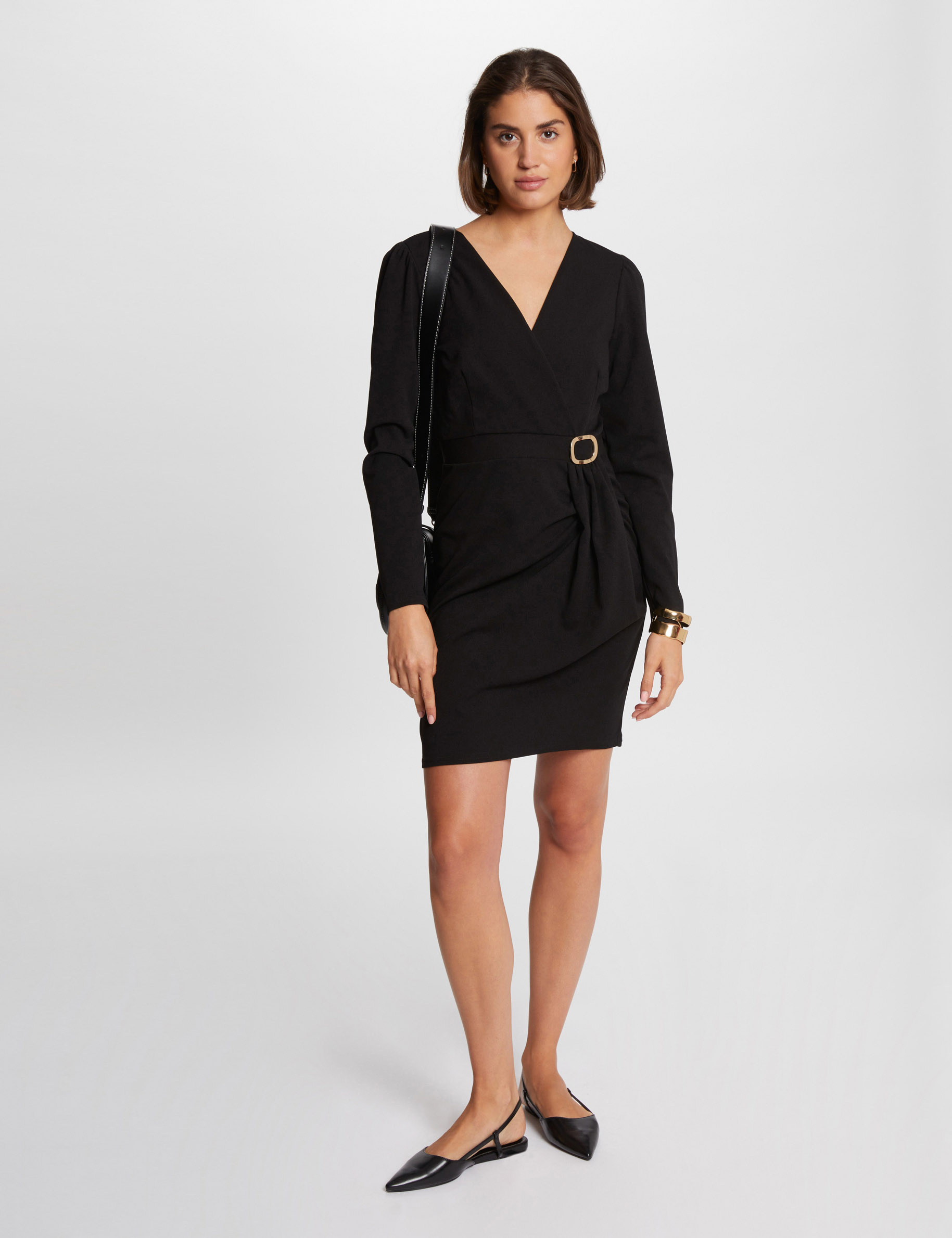 Robe courte ajust&eacute;e drap&eacute;e noir femme