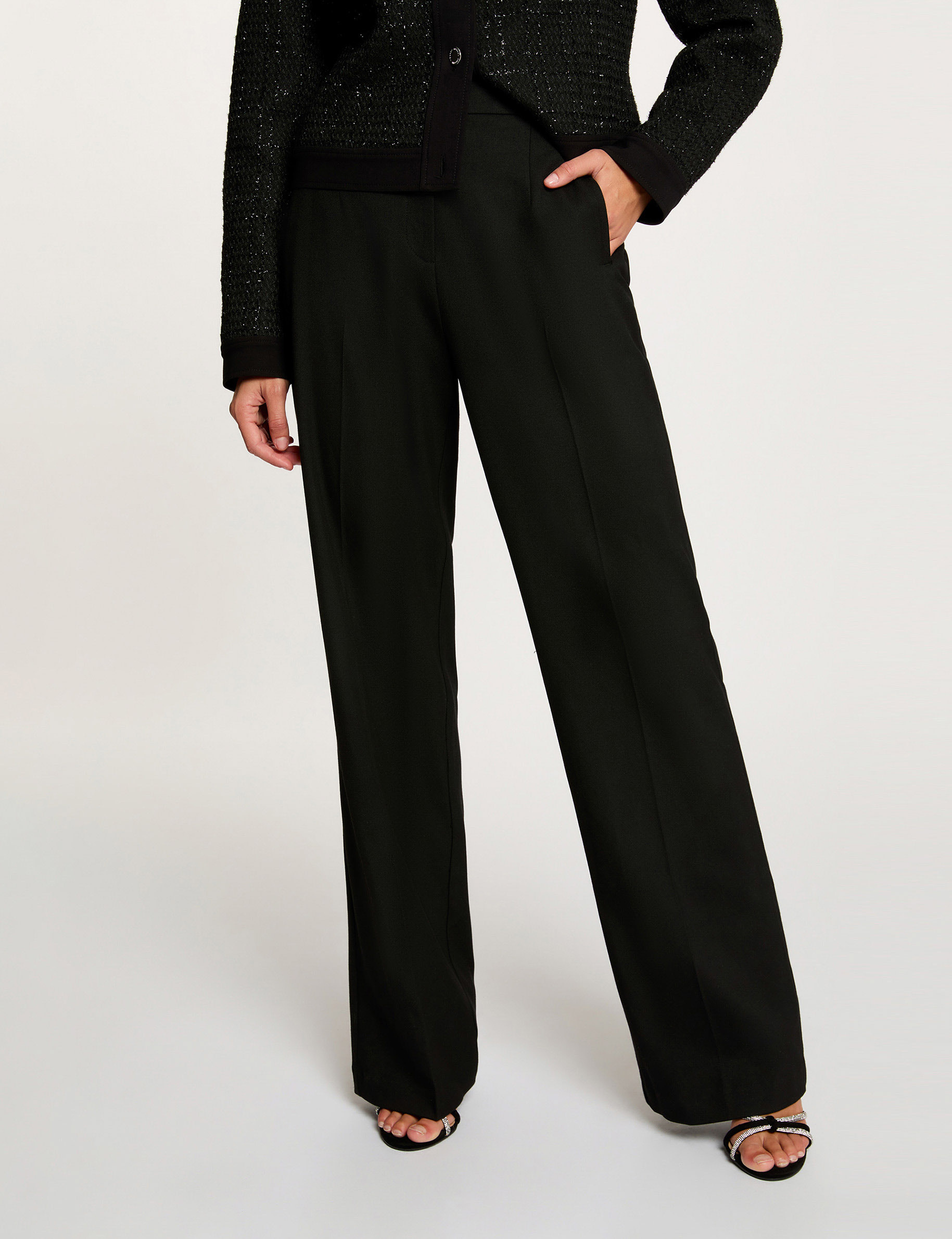 pantalon flare a pinces noir femme Pantalon flare à pinces noir femme