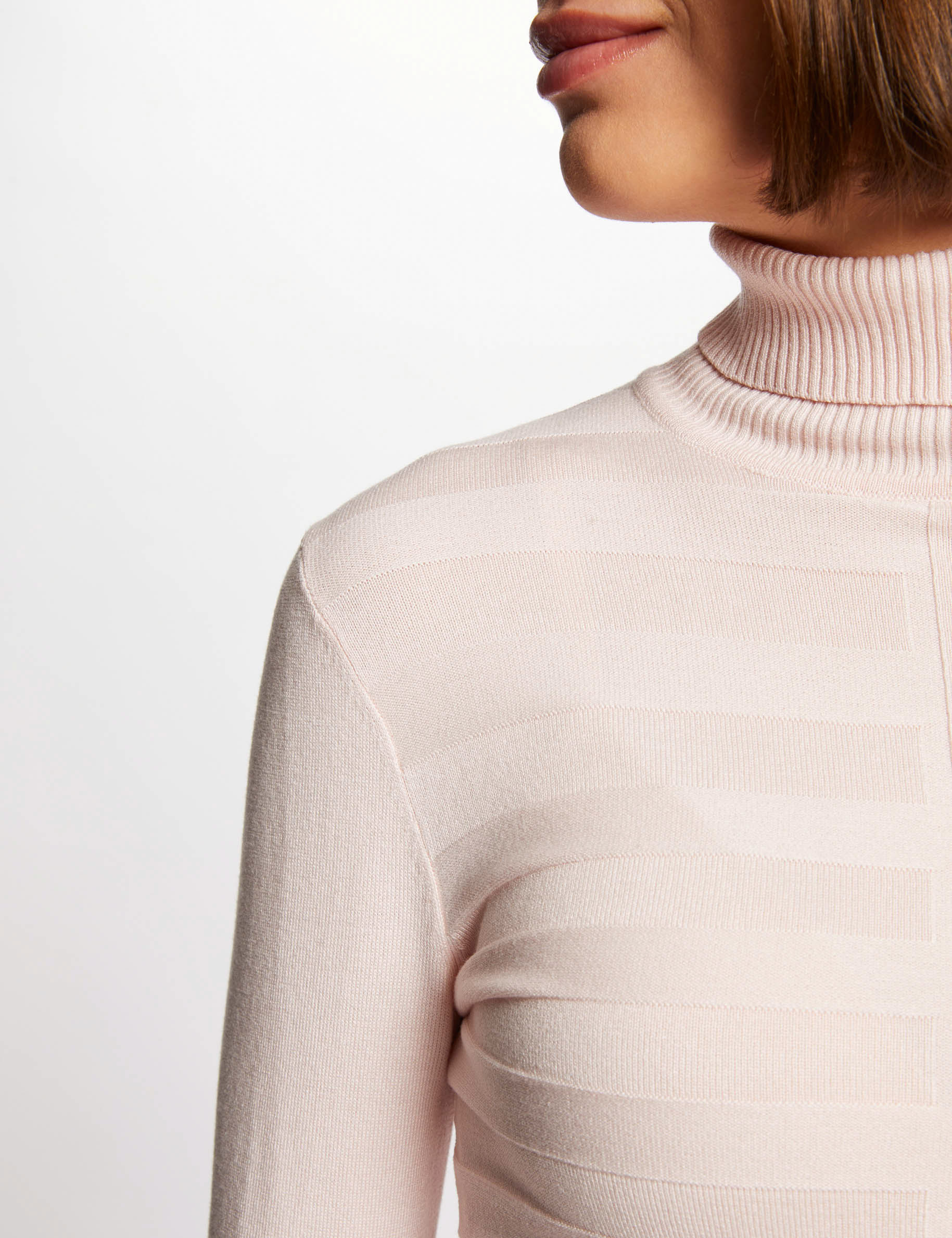 pull manches longues col roule rose femme Pull manches longues col roulé rose femme