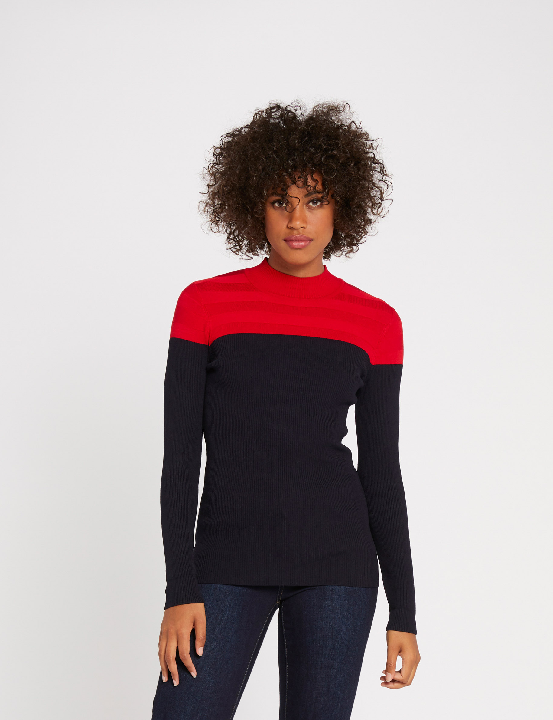 Pull manches longues col montant rouge femme