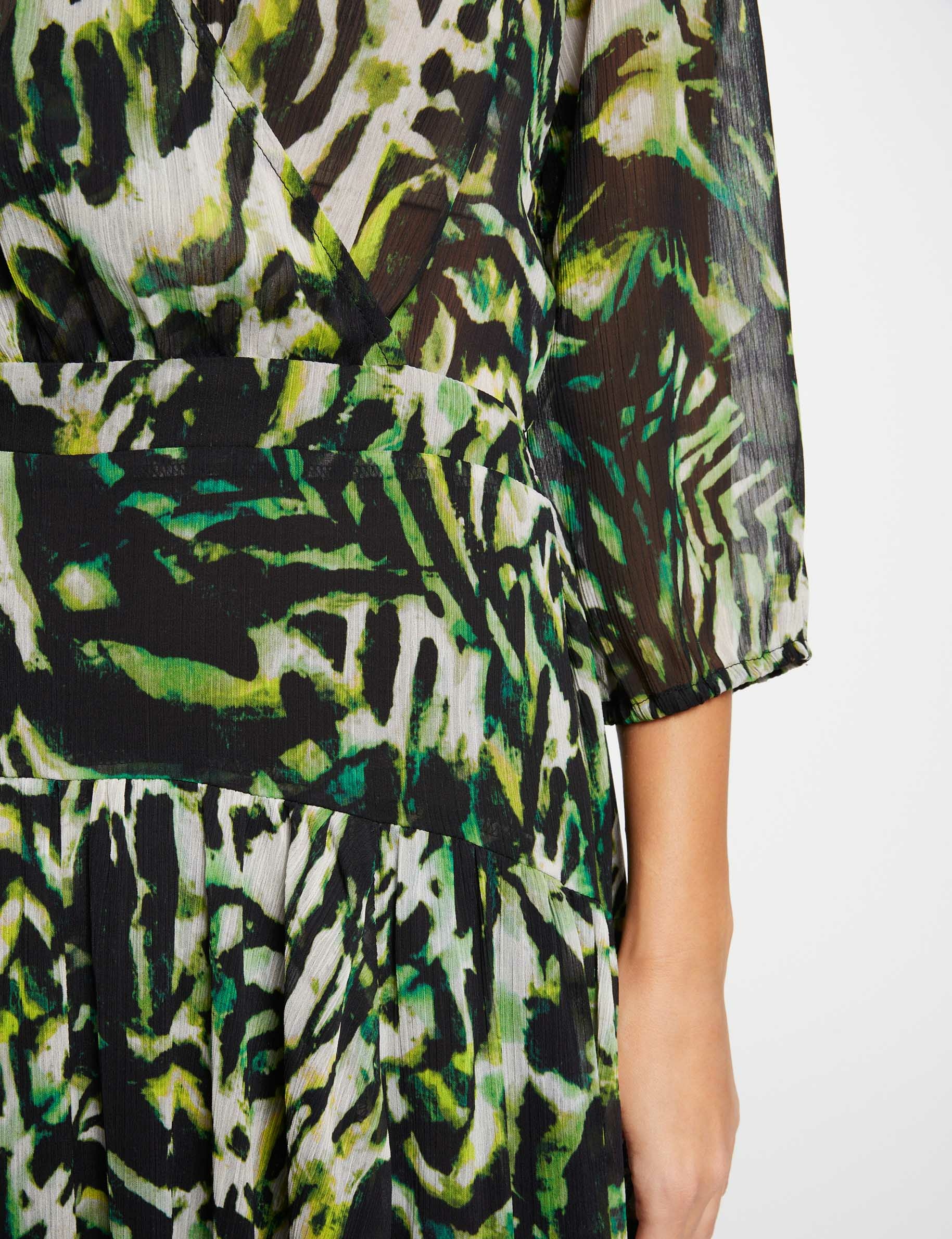 lange soepele jurk met print meerkleurig vrouw Lange soepele jurk met print meerkleurig vrouw