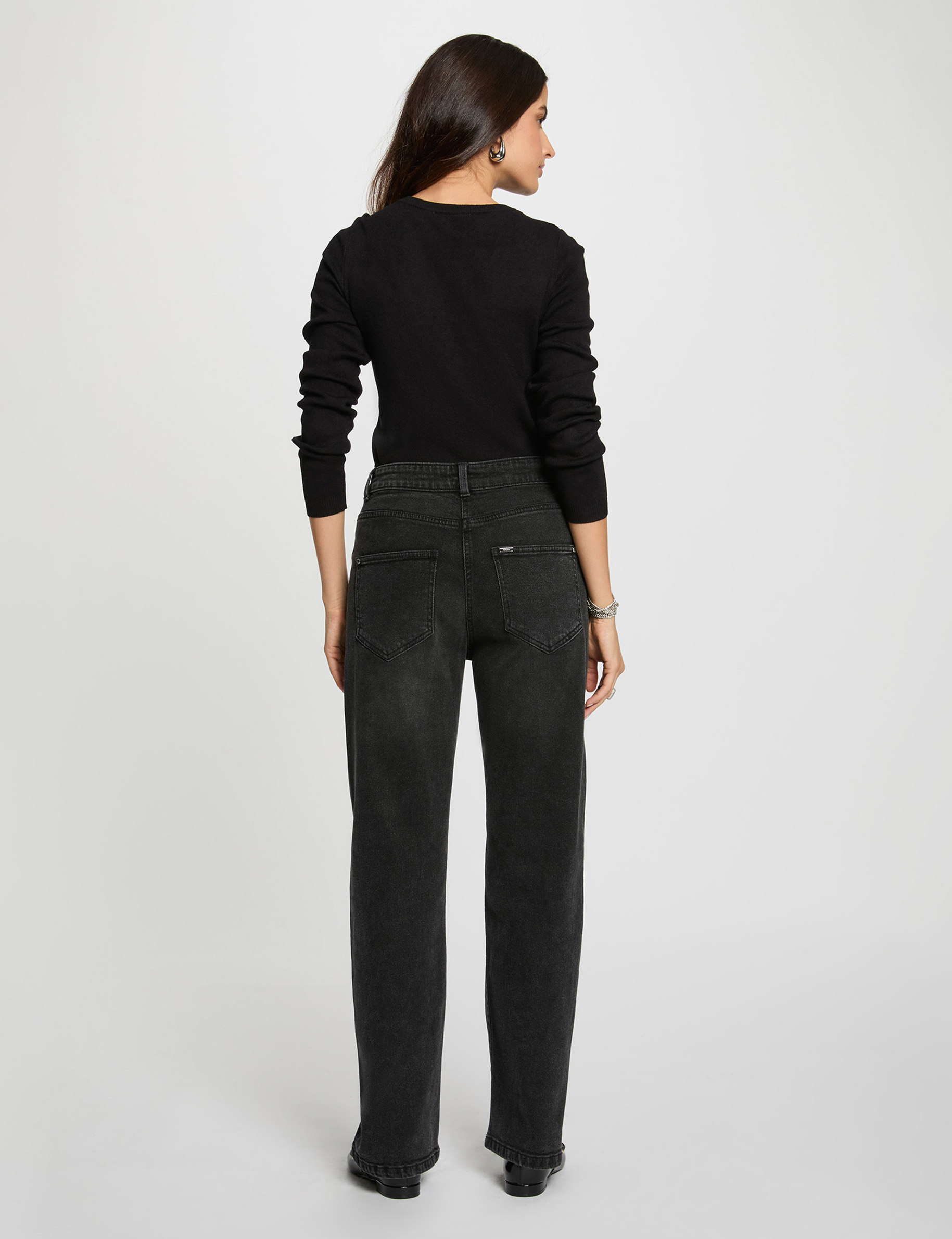 pull col rond dentelle noir femme Pull col rond dentelle noir femme