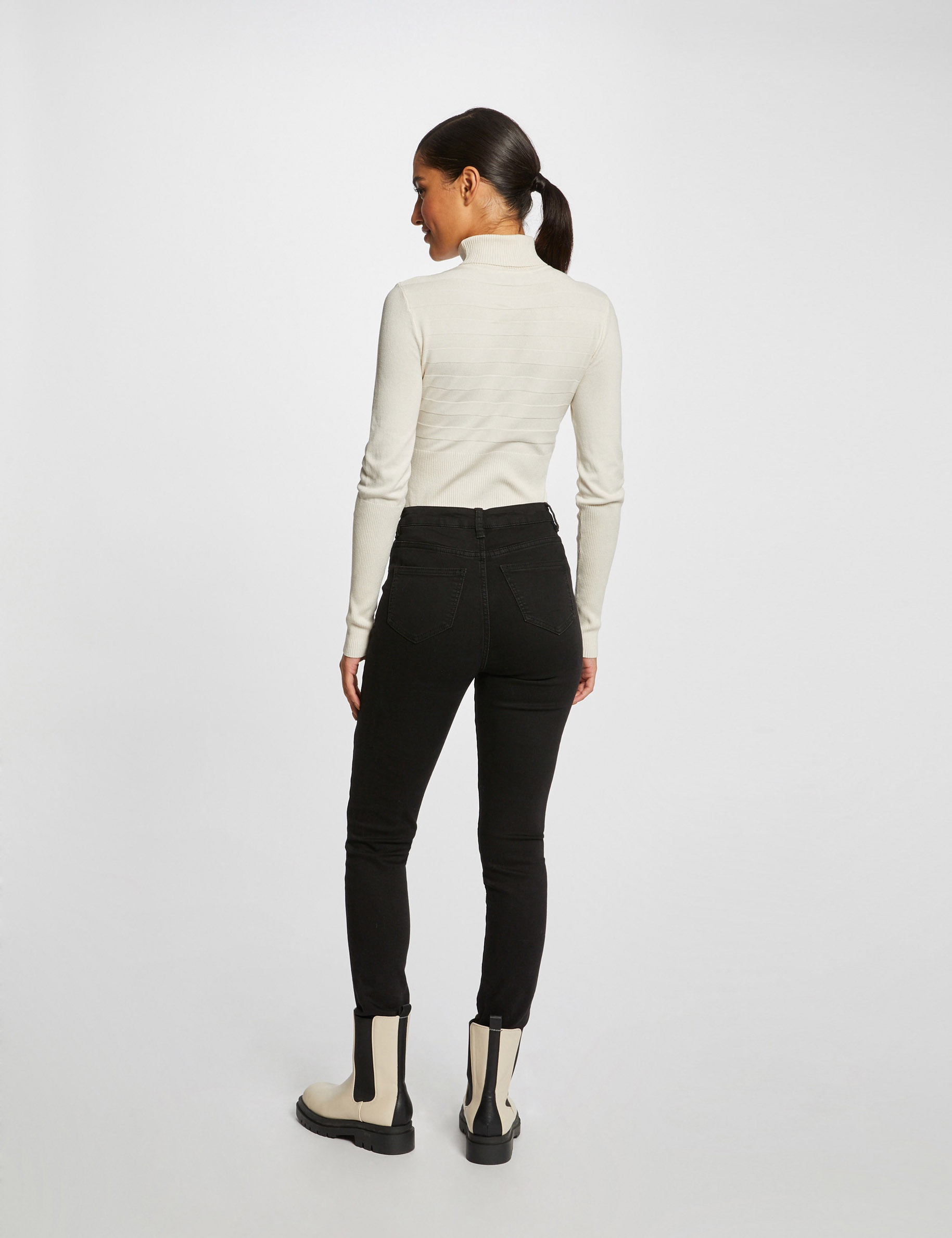 Pull manches longues &agrave; col roul&eacute; ivoire femme