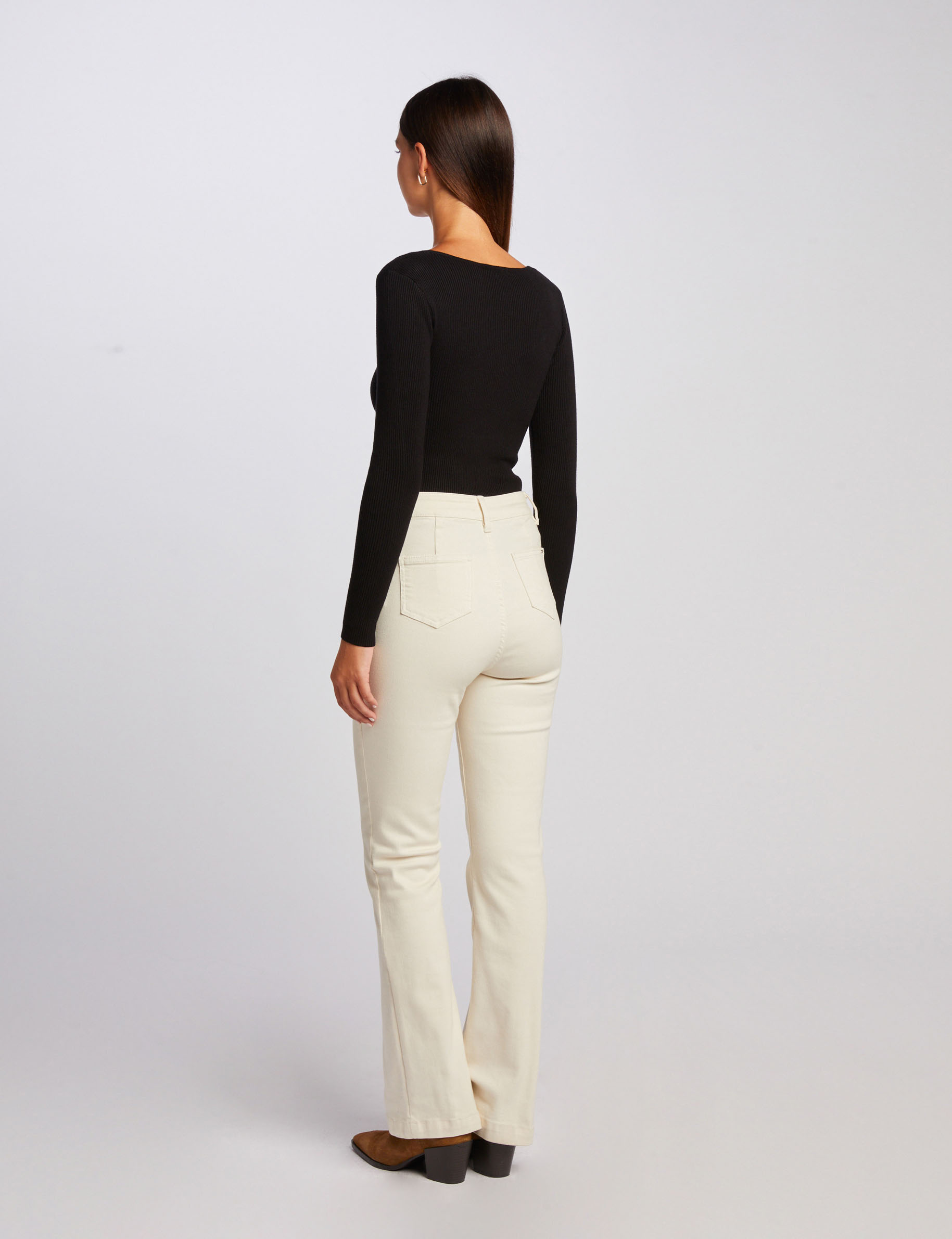 Pull manches longues c&ocirc;tel&eacute; d&eacute;tail zipp&eacute; noir femme