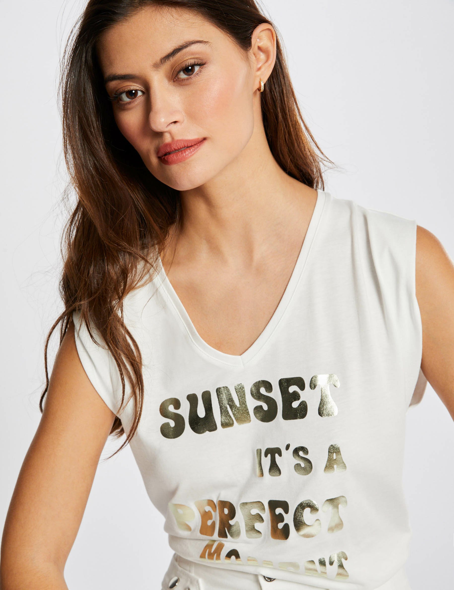 T-shirt manches courtes &agrave; inscription ecru femme