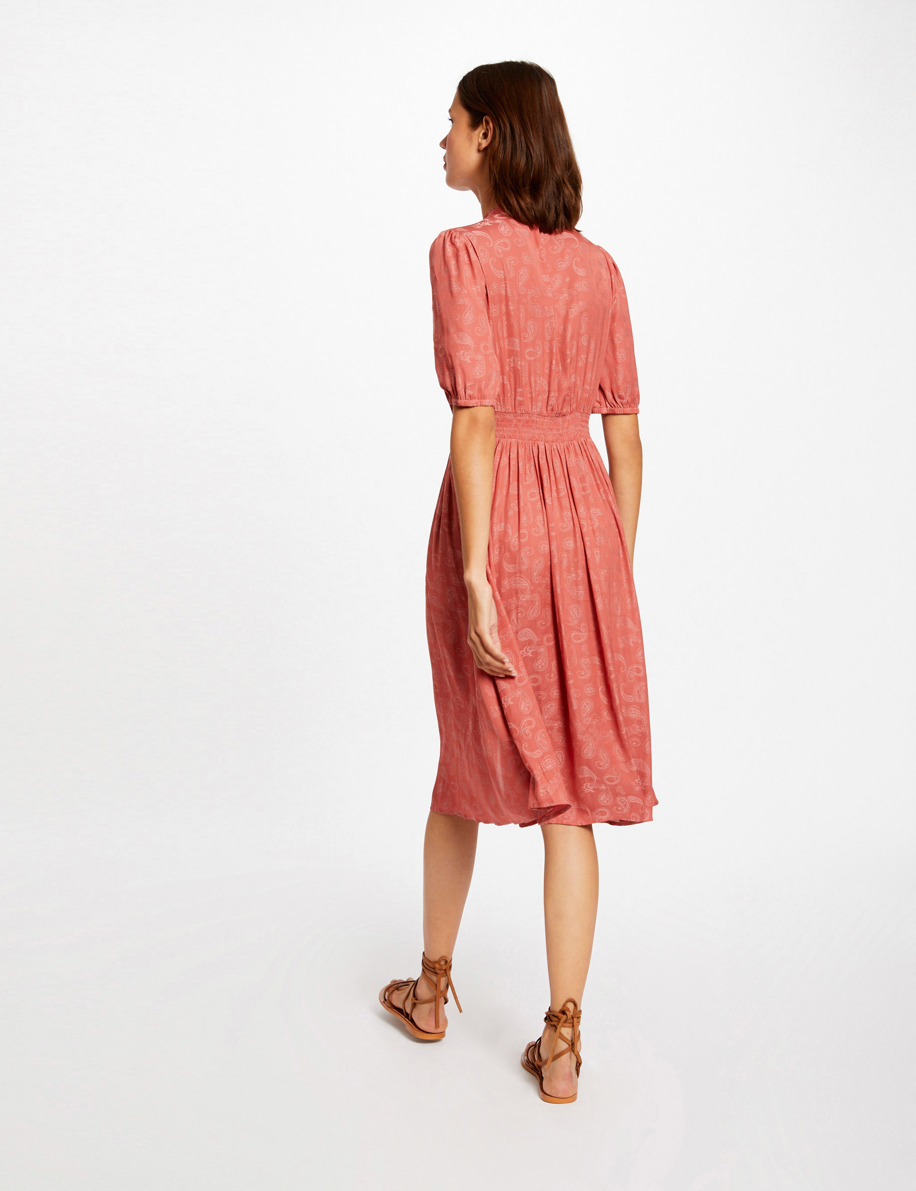 rechte jurk met paisley print roest vrouw Rechte jurk met paisley print roest vrouw