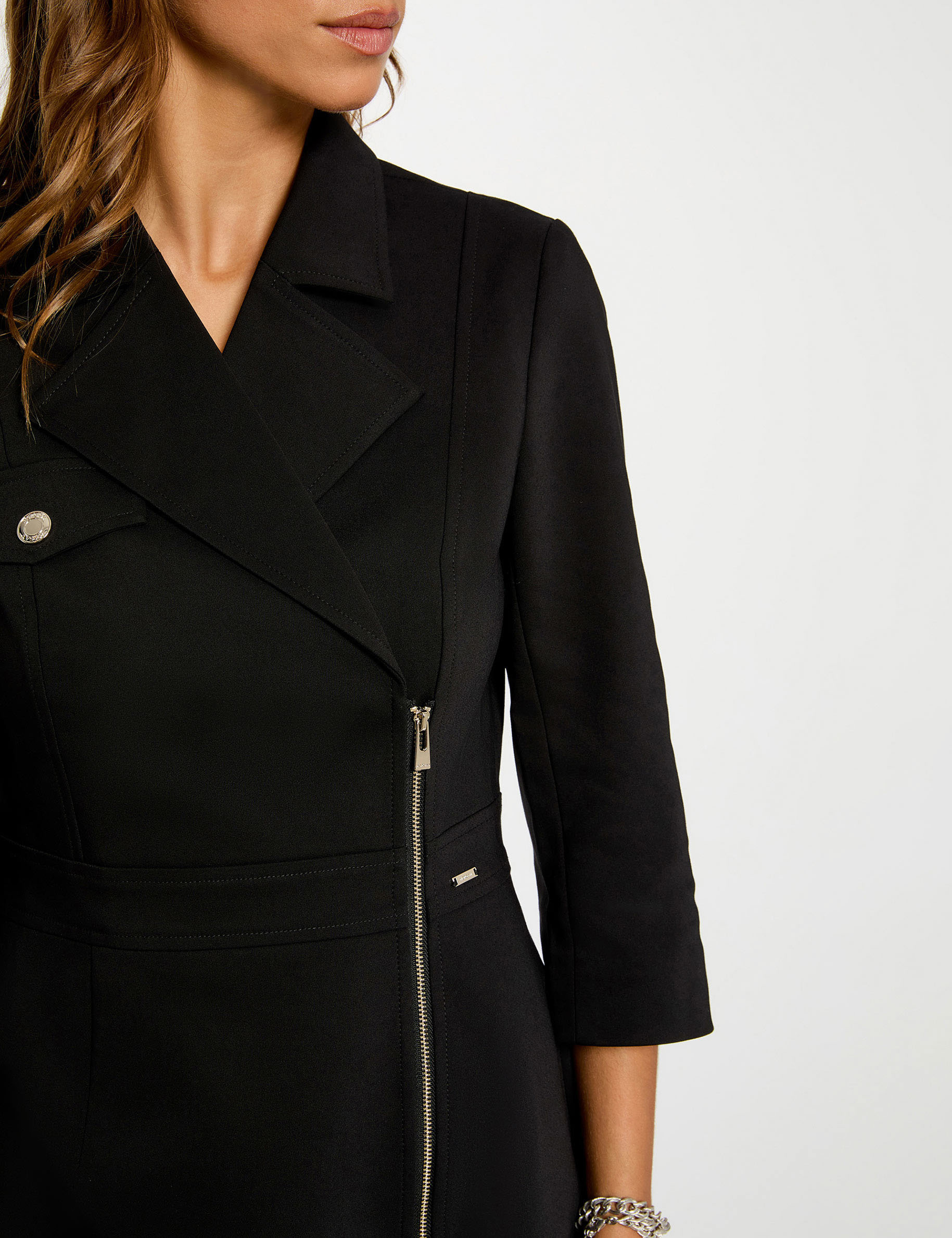 Robe courte col à revers noir femme