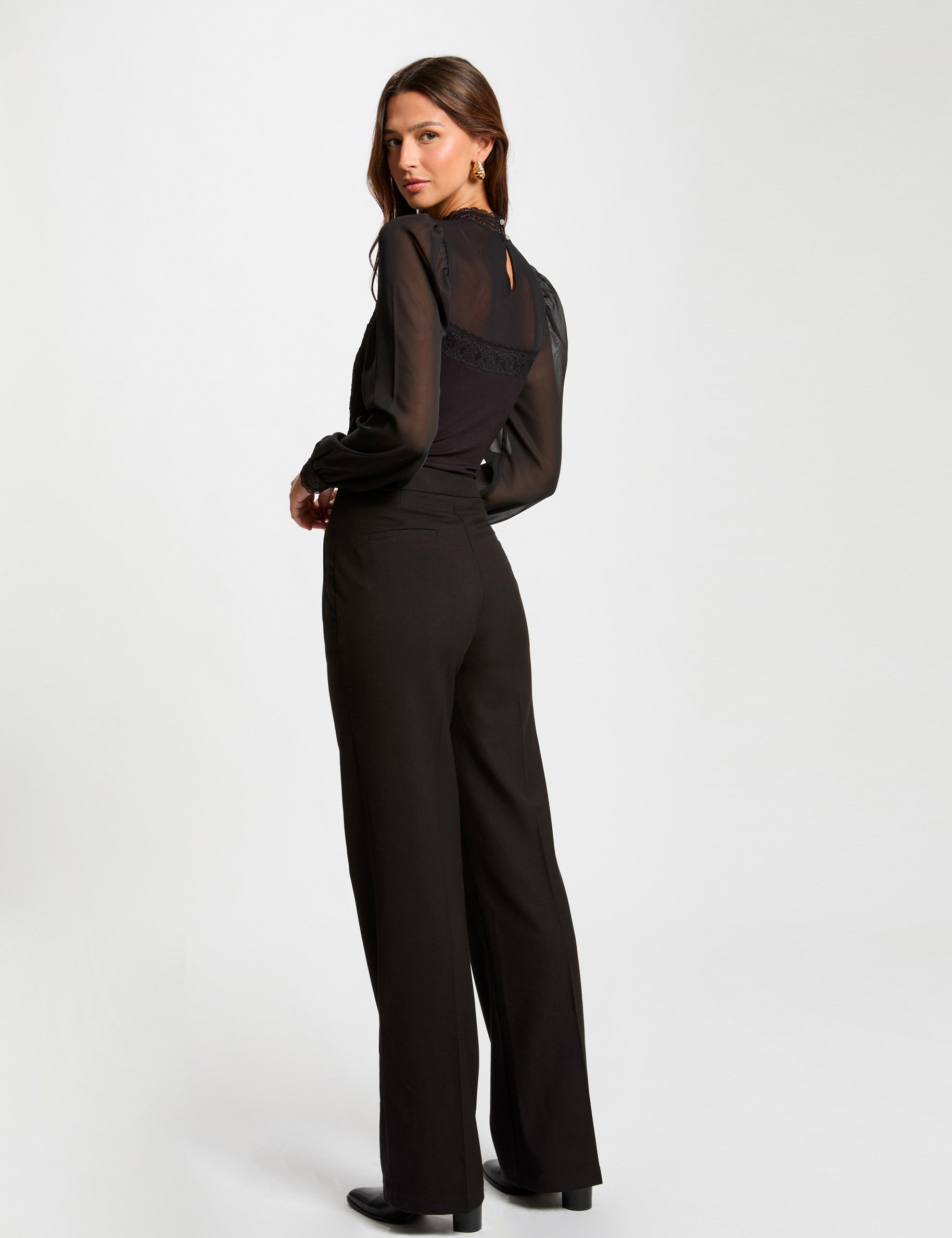 pantalon flare a pinces noir femme Pantalon flare à pinces noir femme