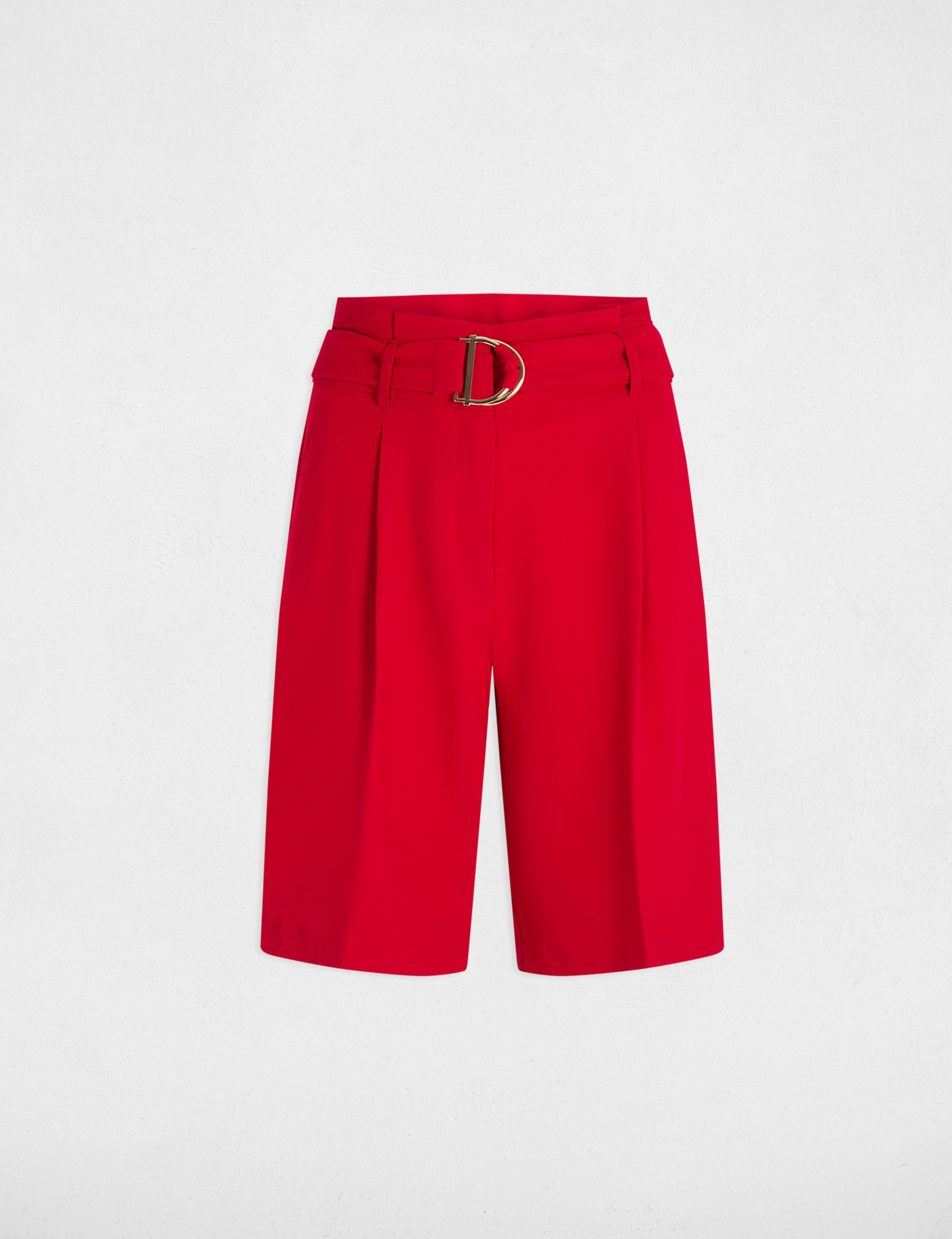 bermuda droit a pinces rouge femme Bermuda droit à pinces rouge femme
