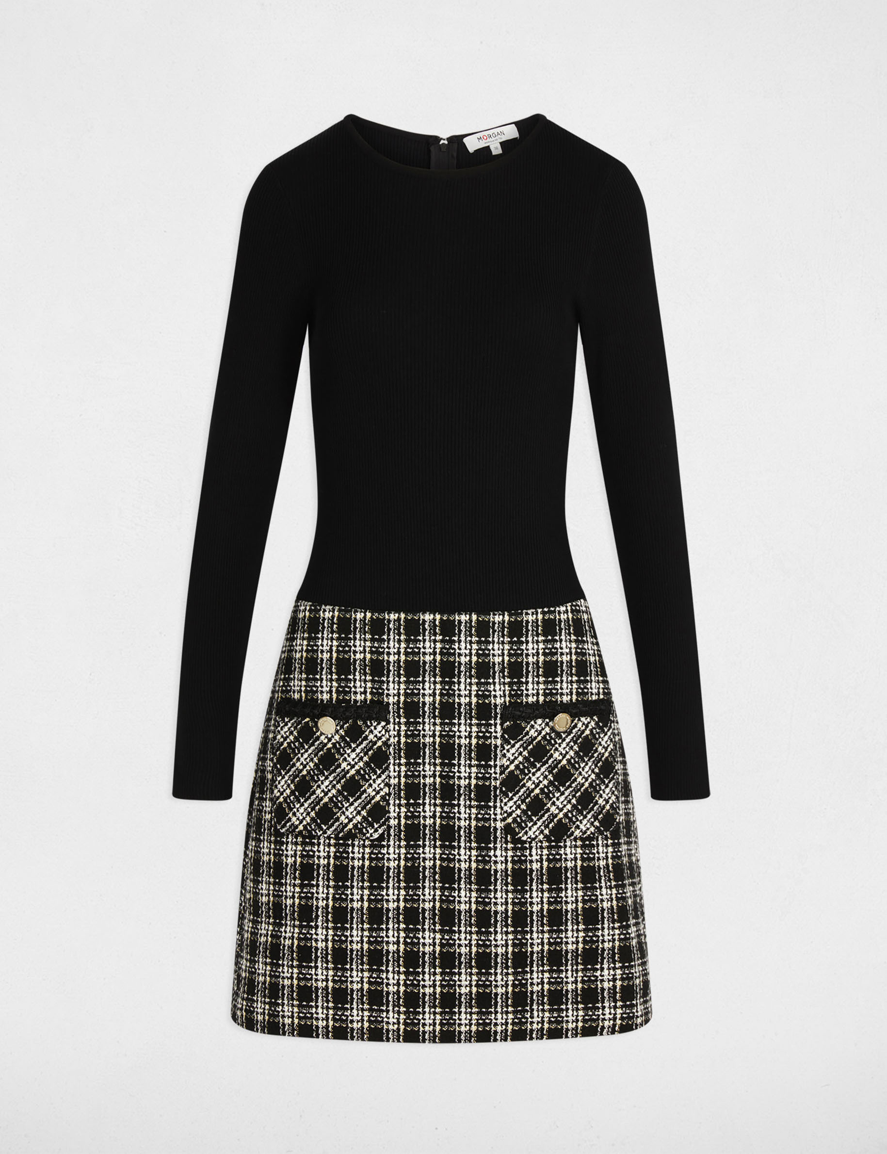 Nauwsluitende korte jurk zwart vrouw