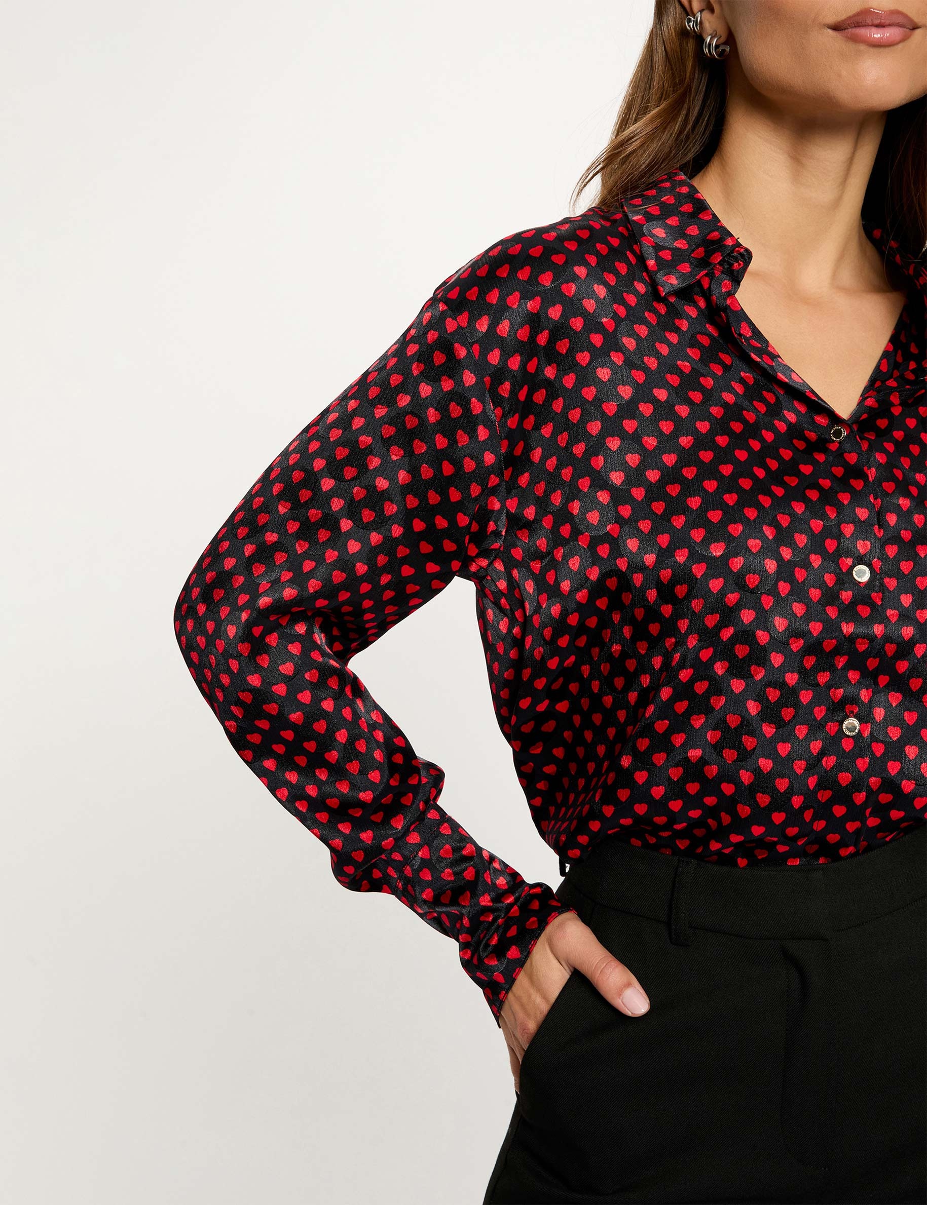 Blouse met lavalli&egrave;rekraag meerkleurig vrouw