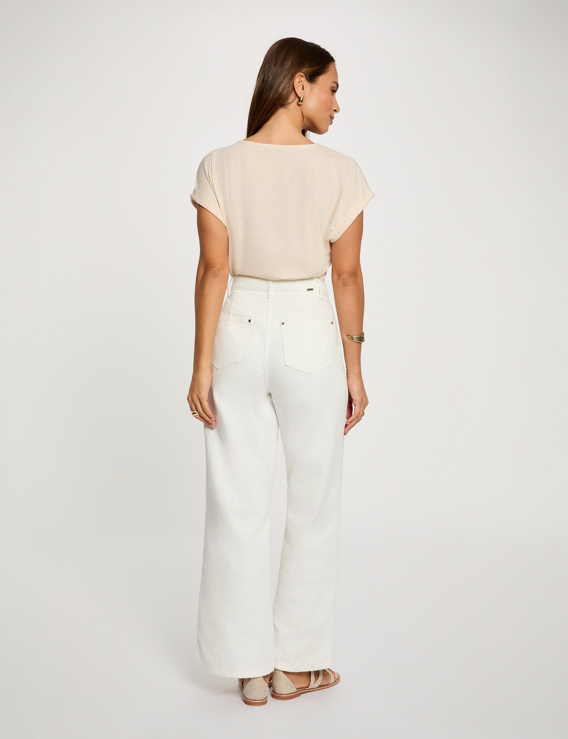 T-shirt col v manches courtes beige femme