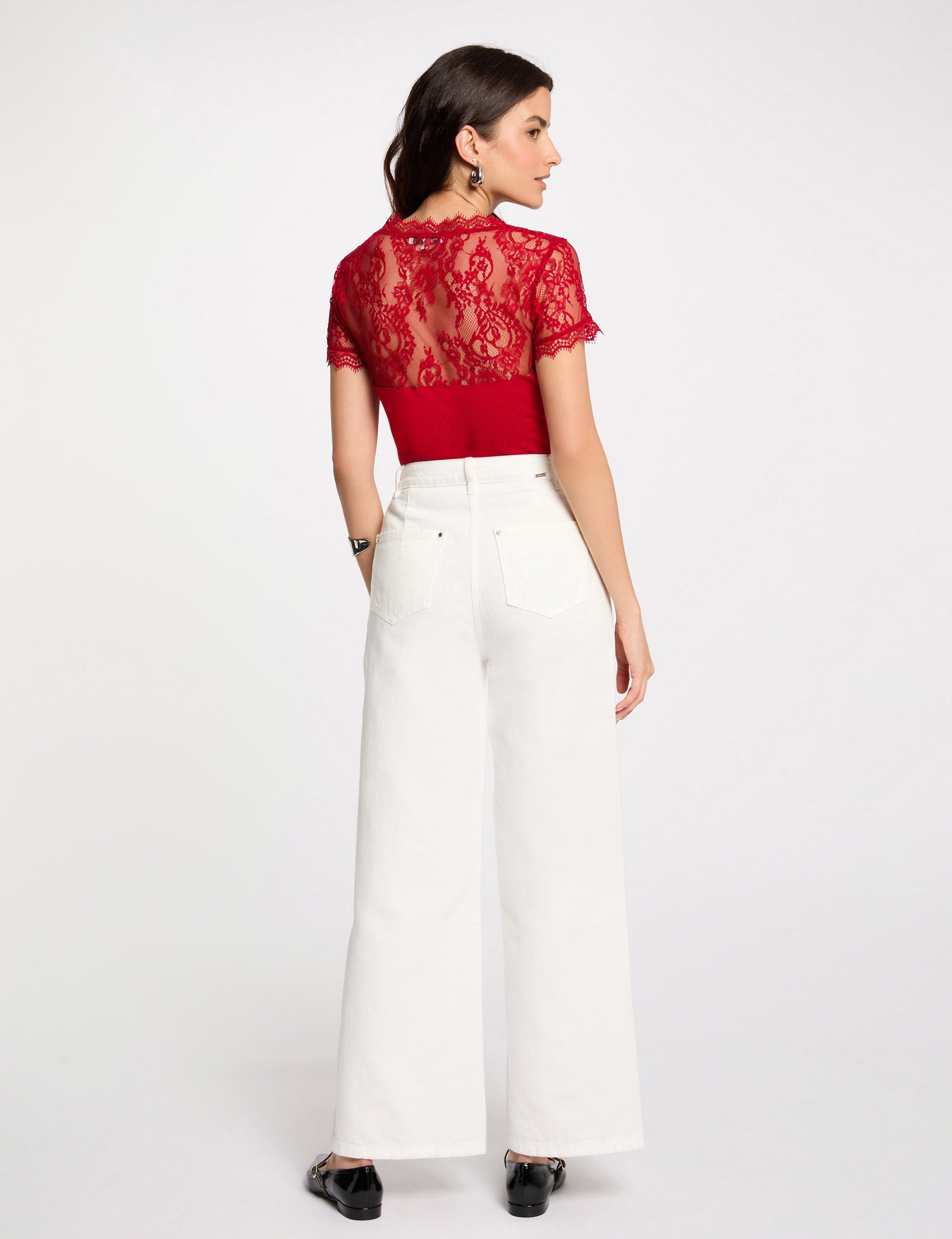 t shirt manches courtes a dentelle rouge femme T-shirt manches courtes à dentelle rouge femme
