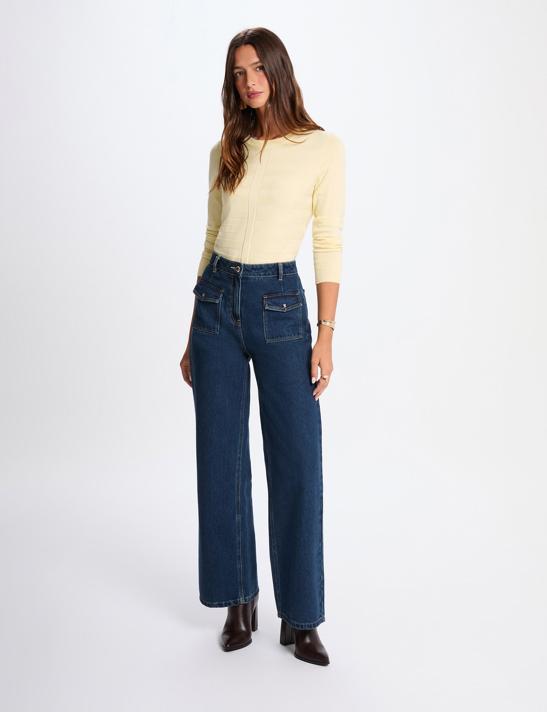 Pull ajusté col rond jaune clair femme