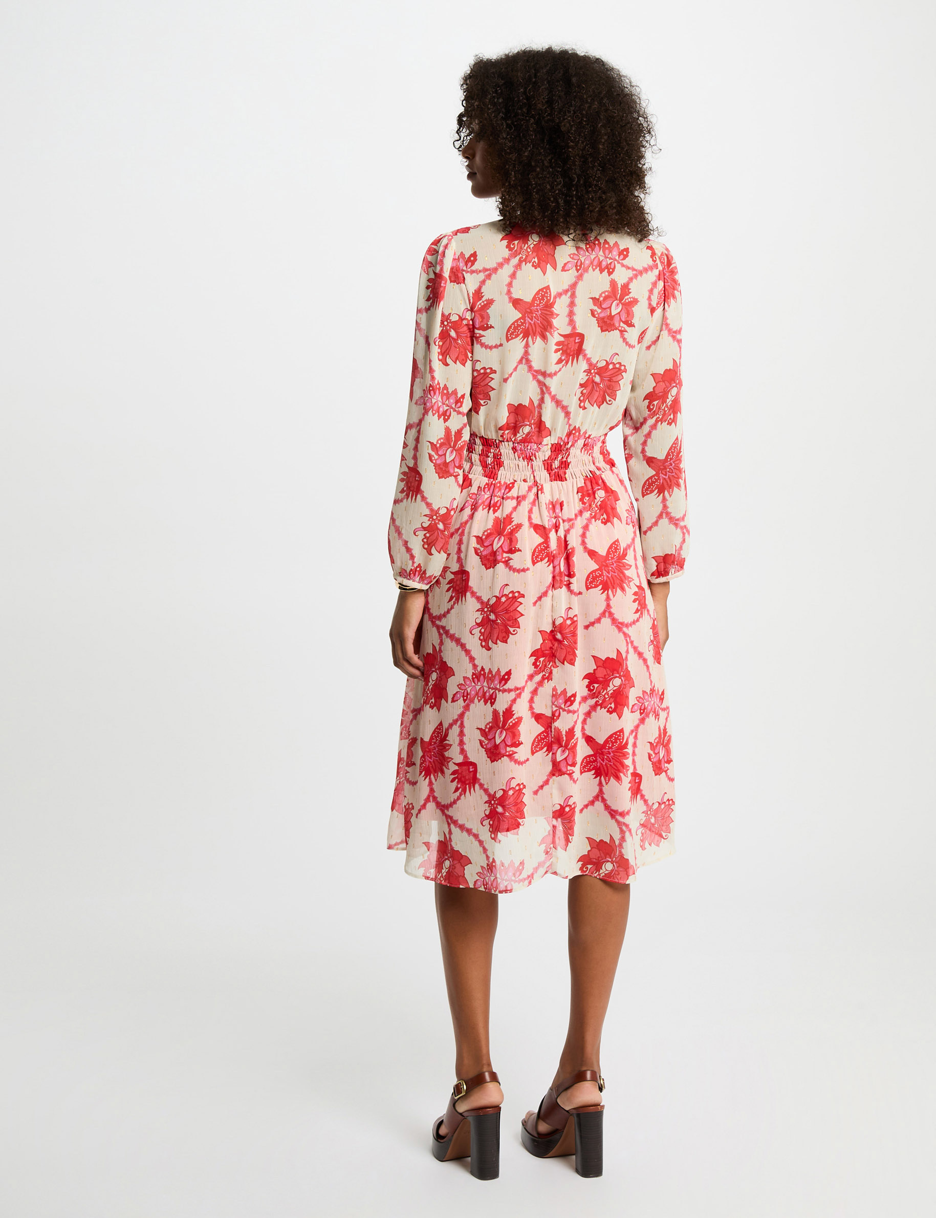 uitlopende jurk met print meerkleurig vrouw Uitlopende jurk met print meerkleurig vrouw