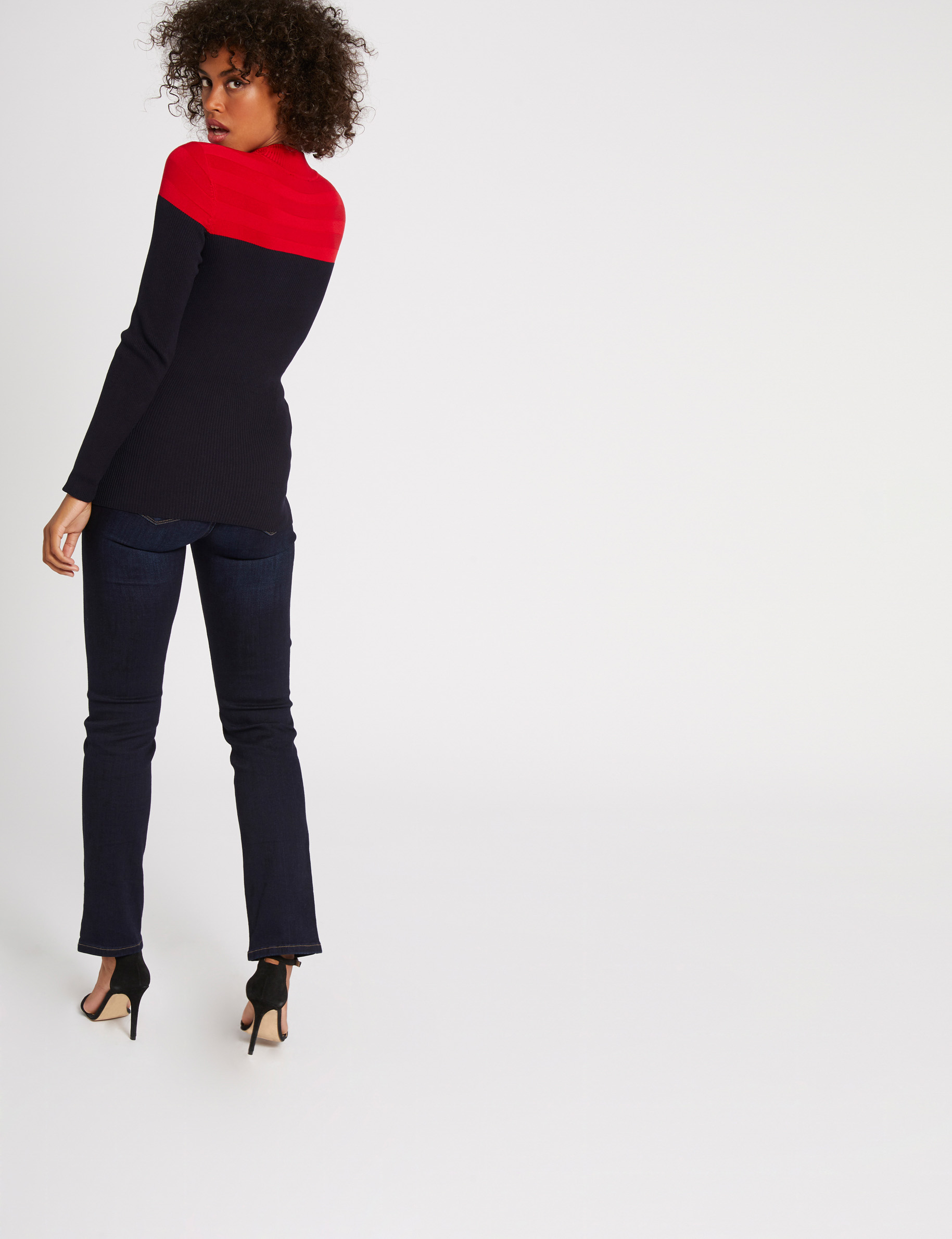 Pull manches longues col montant rouge femme