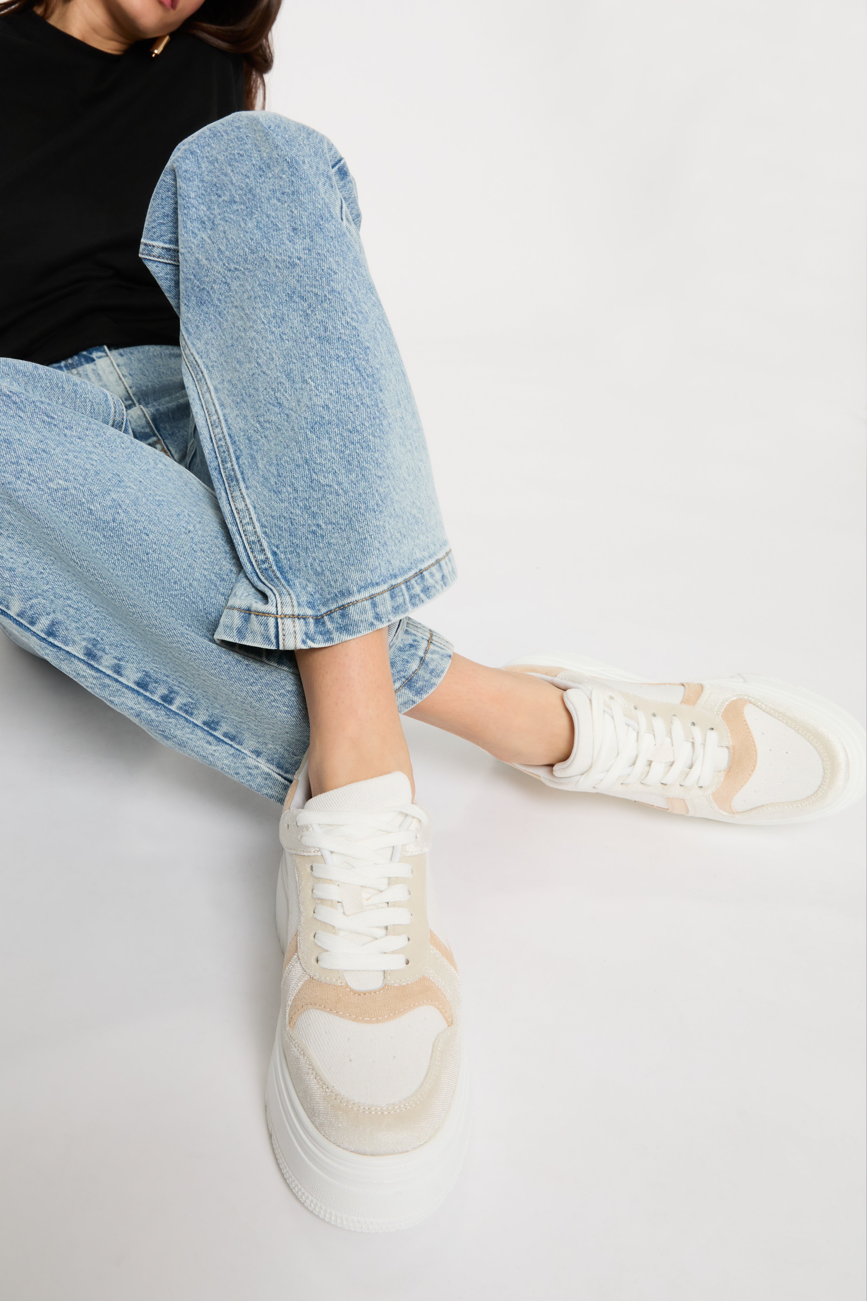 Sneakers met sleehak beige vrouw