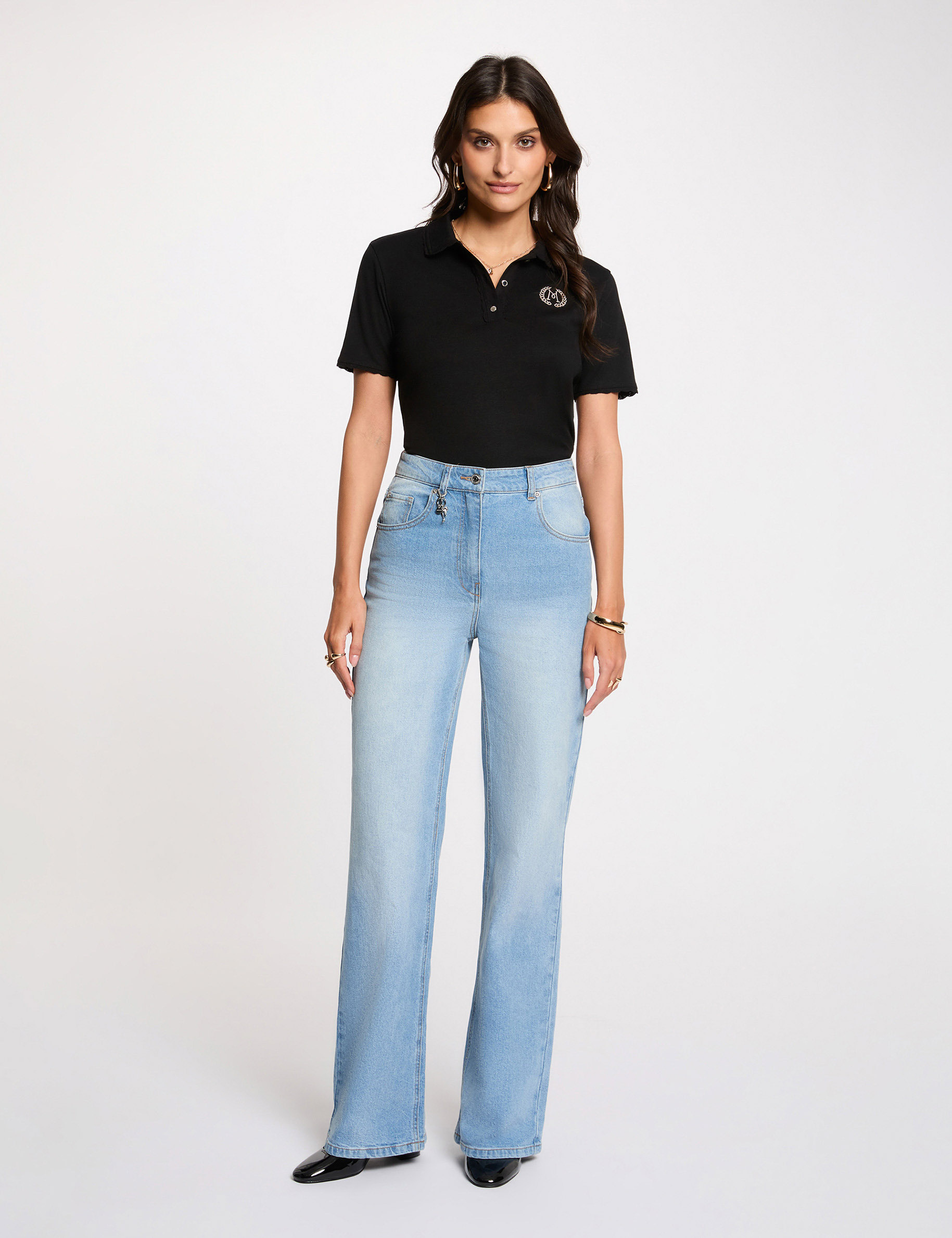 Maille l&eacute;g&egrave;re col &agrave; revers noir femme