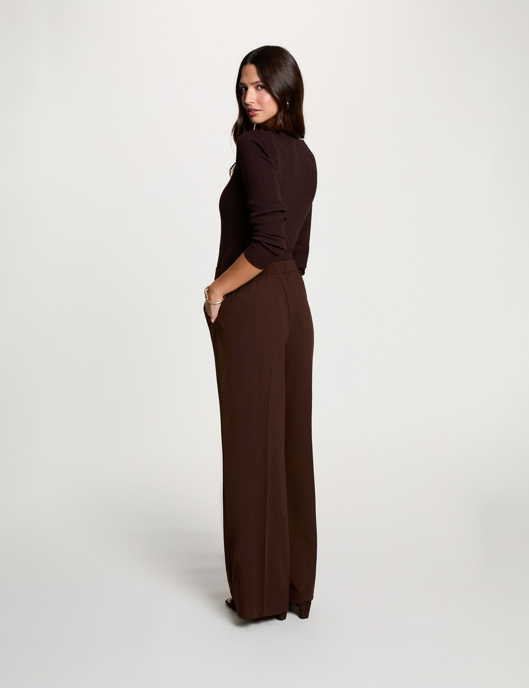 Pull col v fantaisie marron fonc&eacute; femme