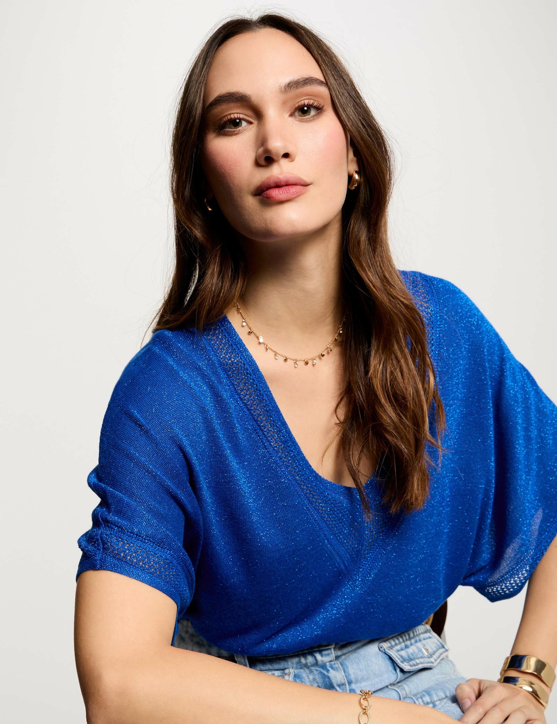 pull col en v manches courtes bleu electrique femme Pull col en V manches courtes bleu electrique femme