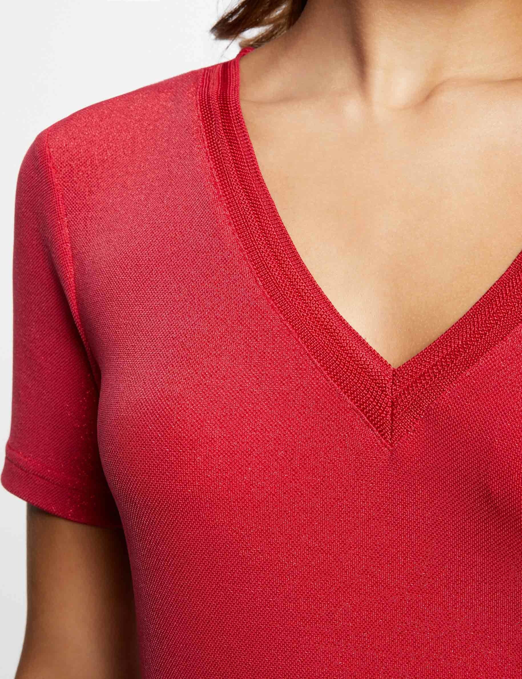 T-shirt manches courtes avec col en V rouge moyen femme
