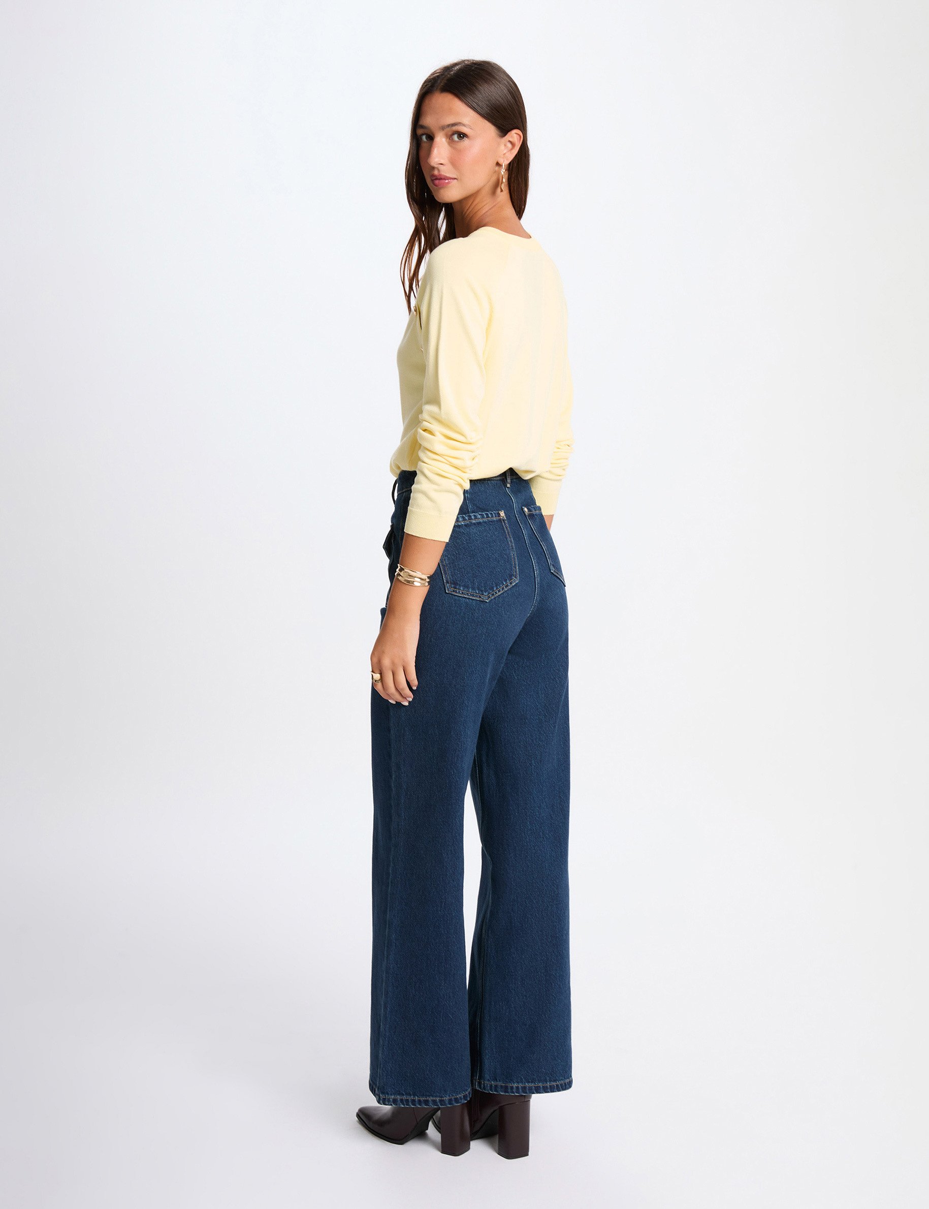 Pull fin ajusté jaune clair femme