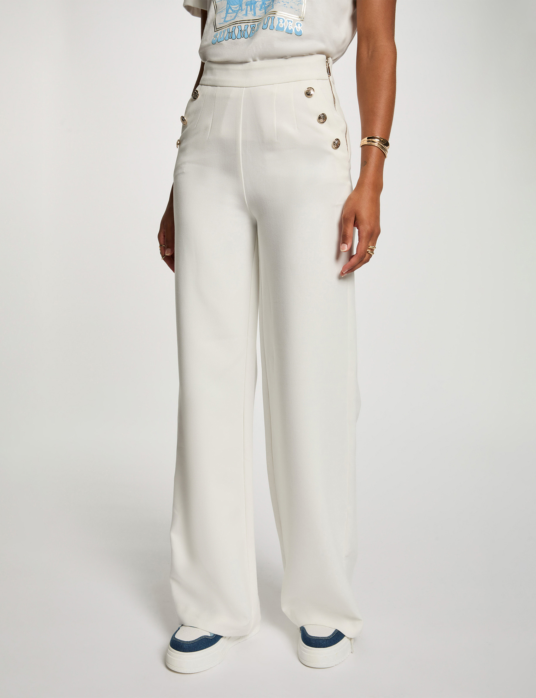 wijde broek met knopen helder wit vrouw Wijde broek met knopen helder wit vrouw