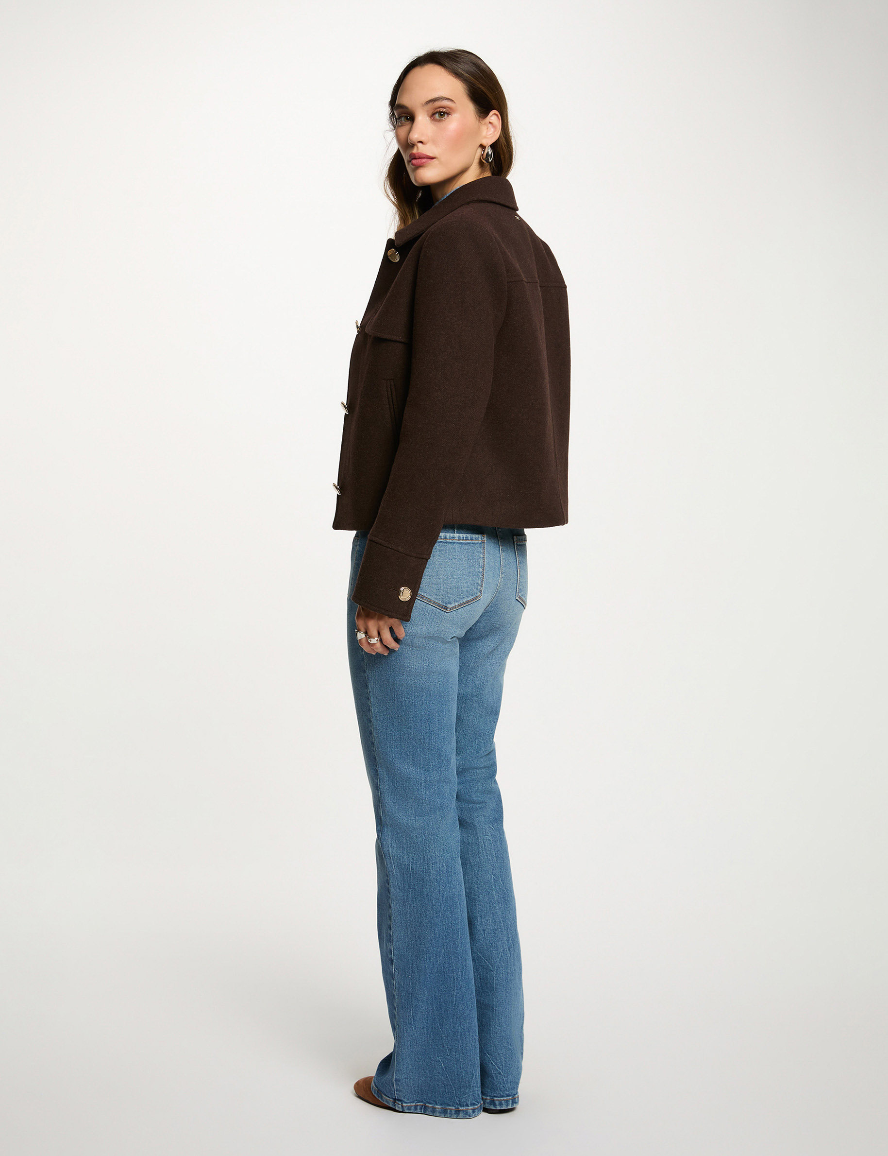 manteau court boutonne marron fonce femme Manteau court boutonné marron foncé femme
