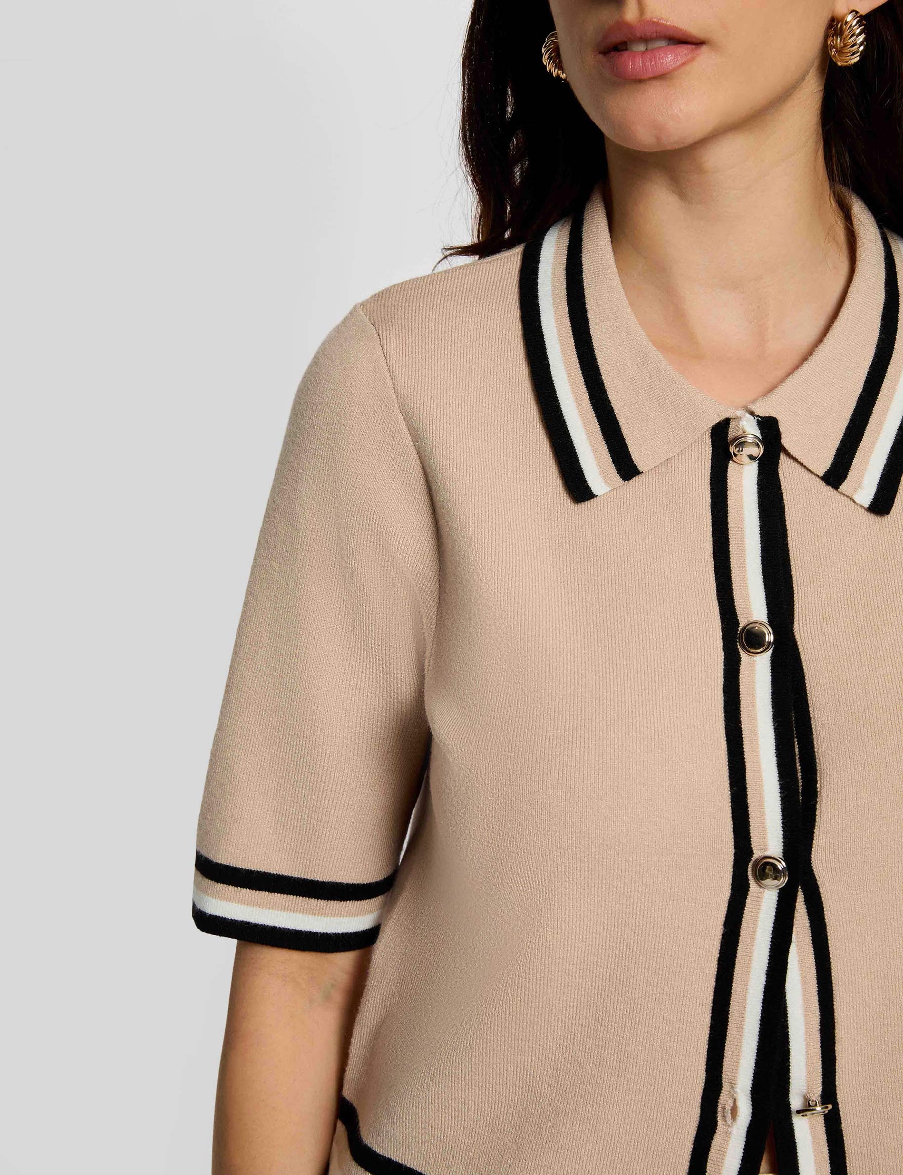 Gestreepte trui met korte mouwen beige vrouw