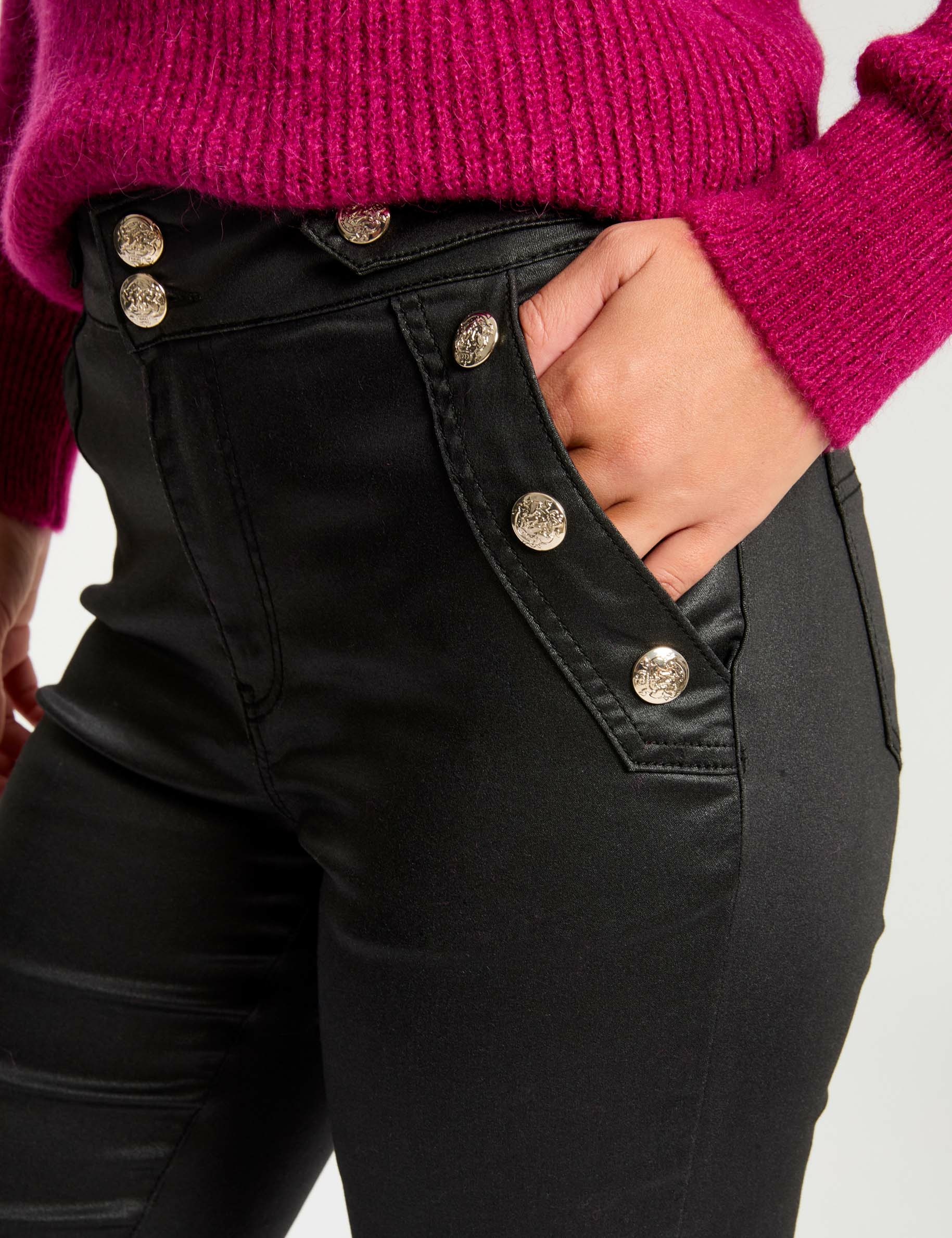 Pantalon ajuste enduit noir femme