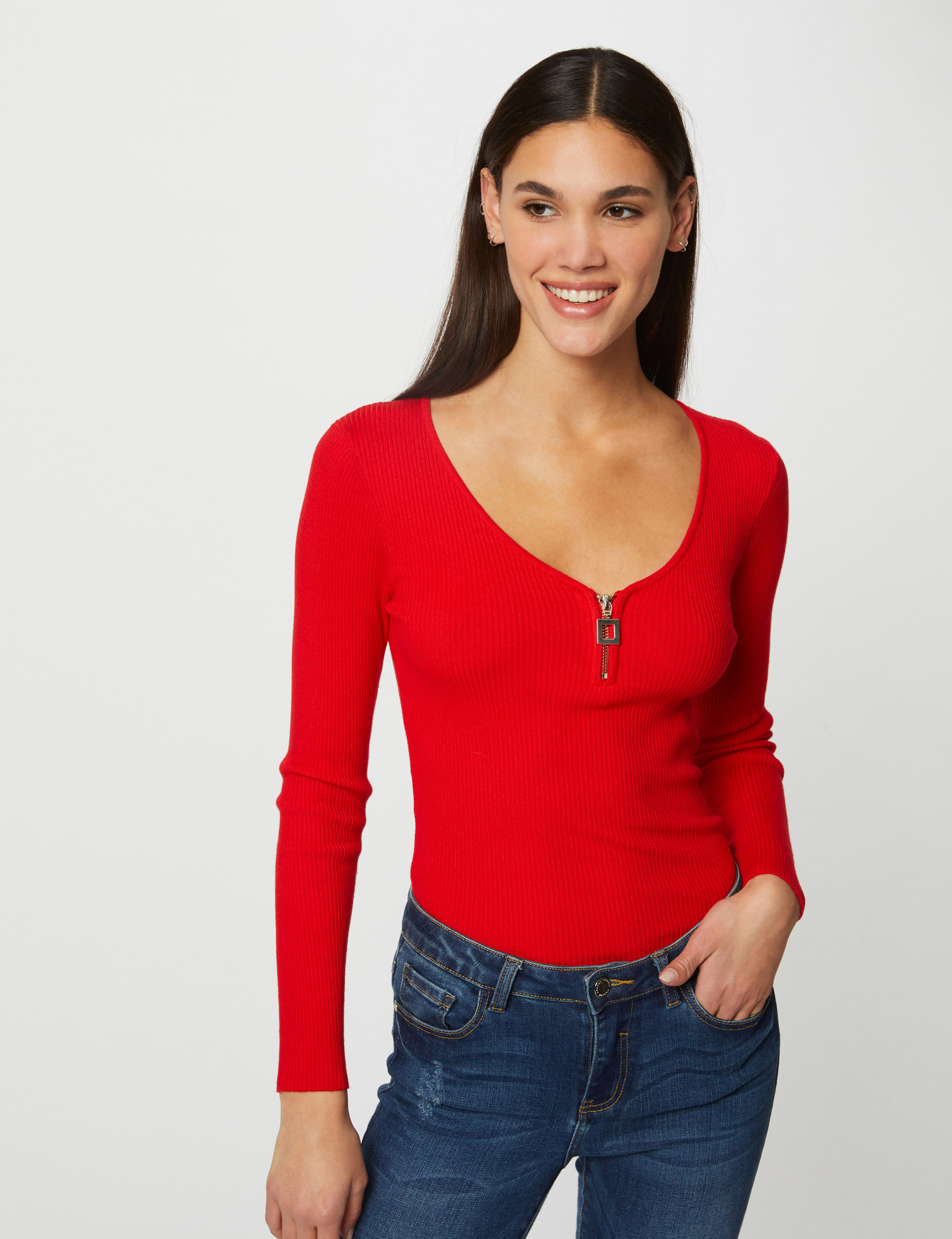 Pull manches longues avec d&eacute;tail zipp&eacute; rouge femme