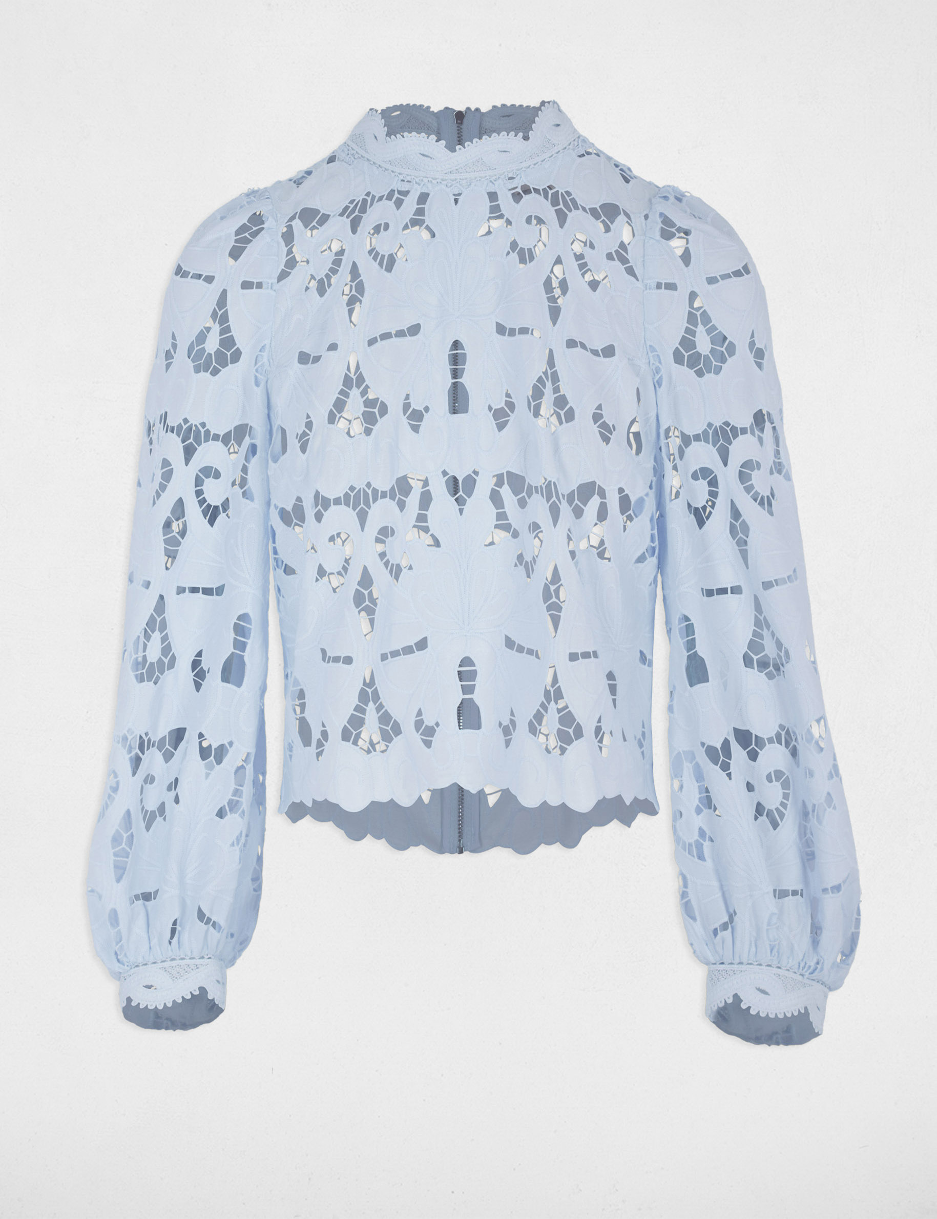 Blouse broderie col montant bleu ciel femme