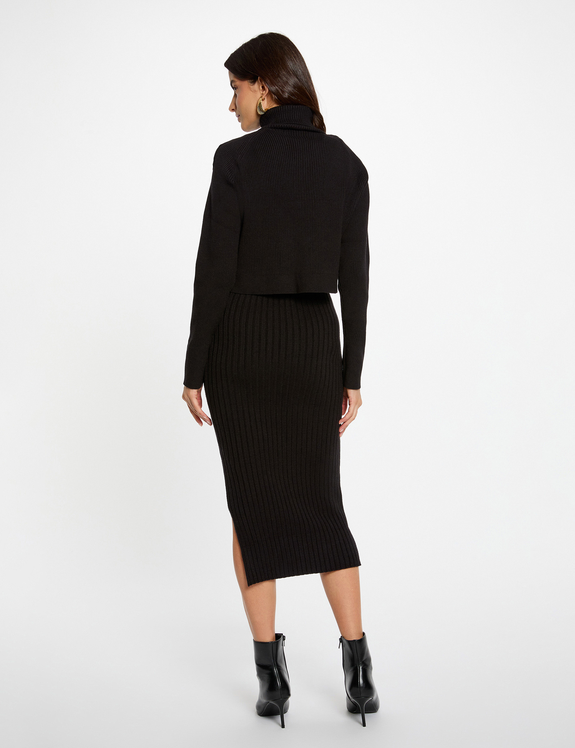 robe ajustee col roule noir femme Robe ajustée col roulé noir femme