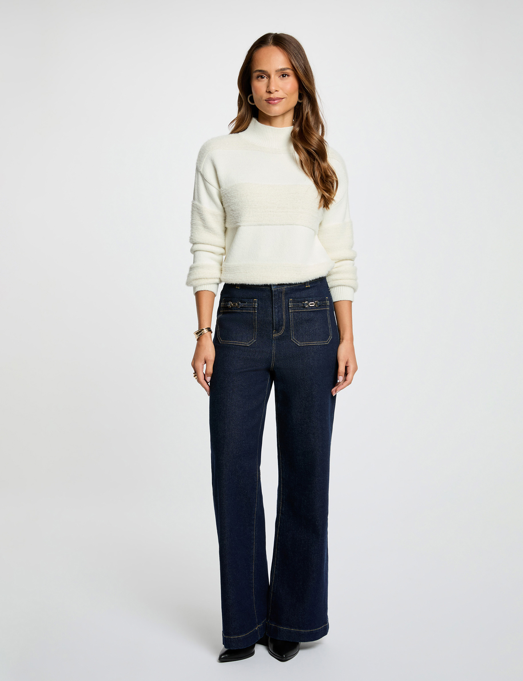 Pull col montant ivoire femme