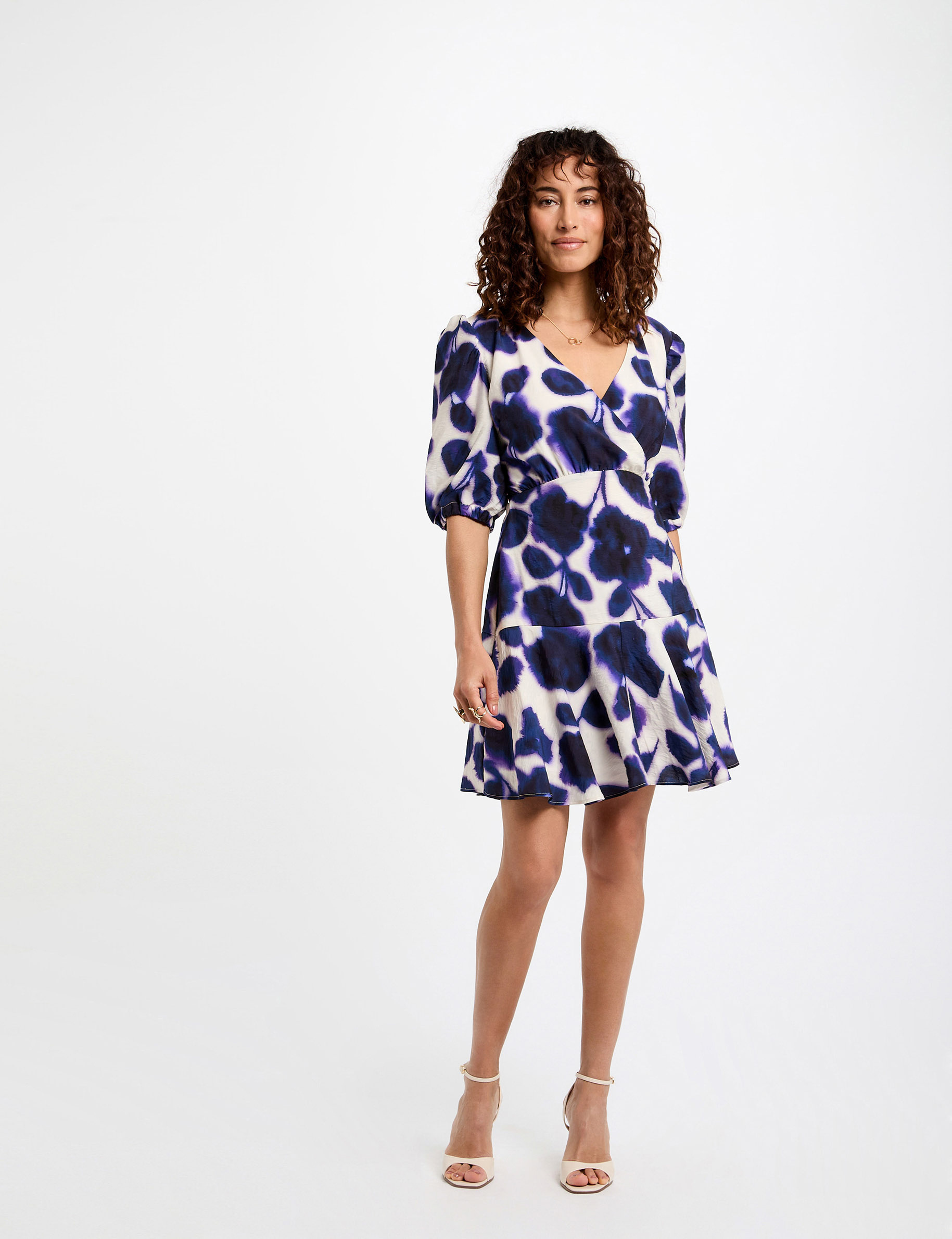 Korte uitlopende jurk met bloemenprint meerkleurig vrouw