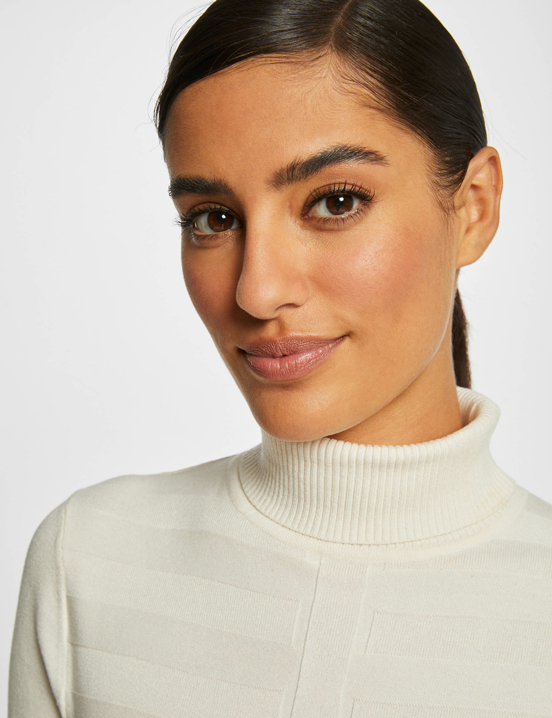 Pull manches longues &agrave; col roul&eacute; ivoire femme