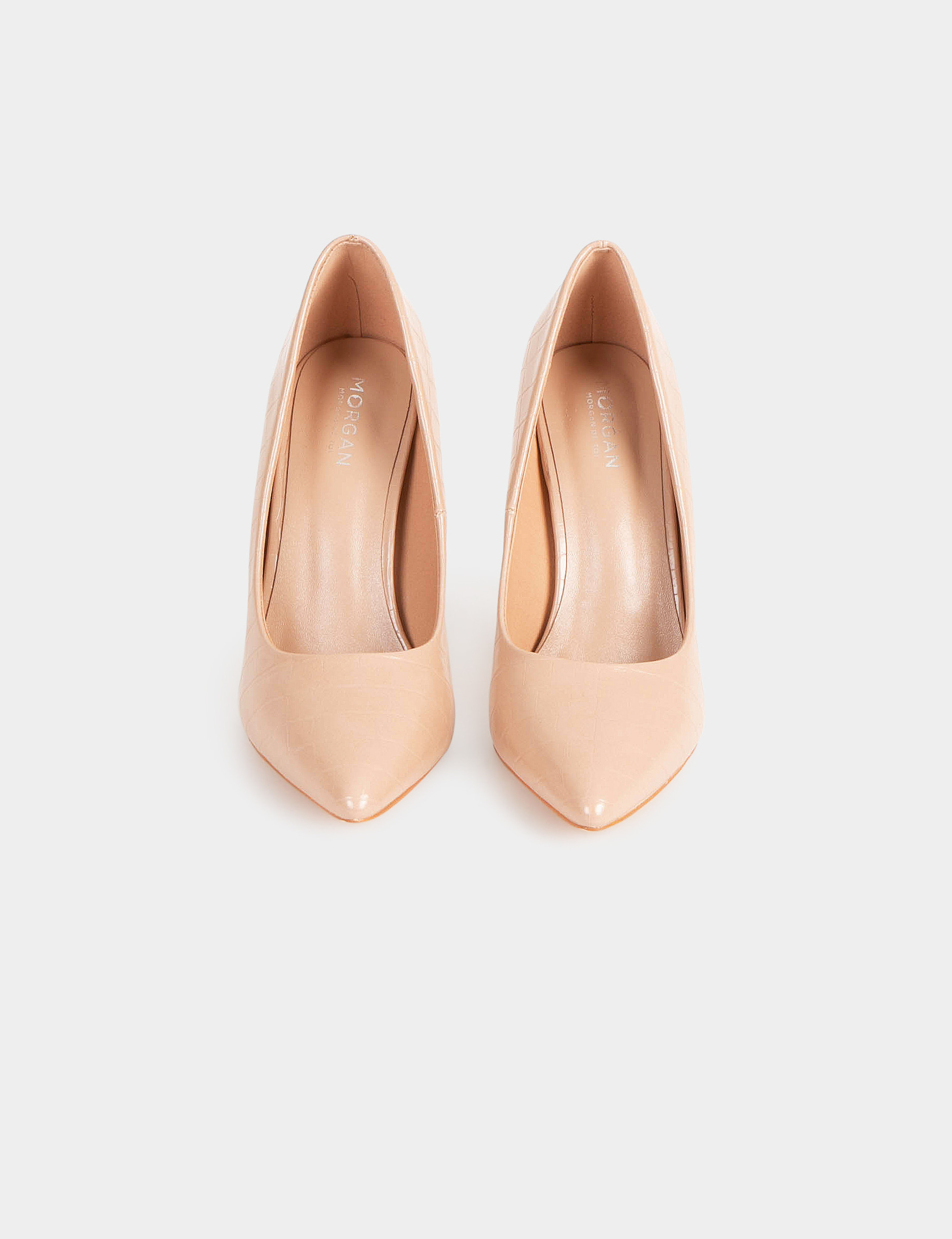 beige vrouw