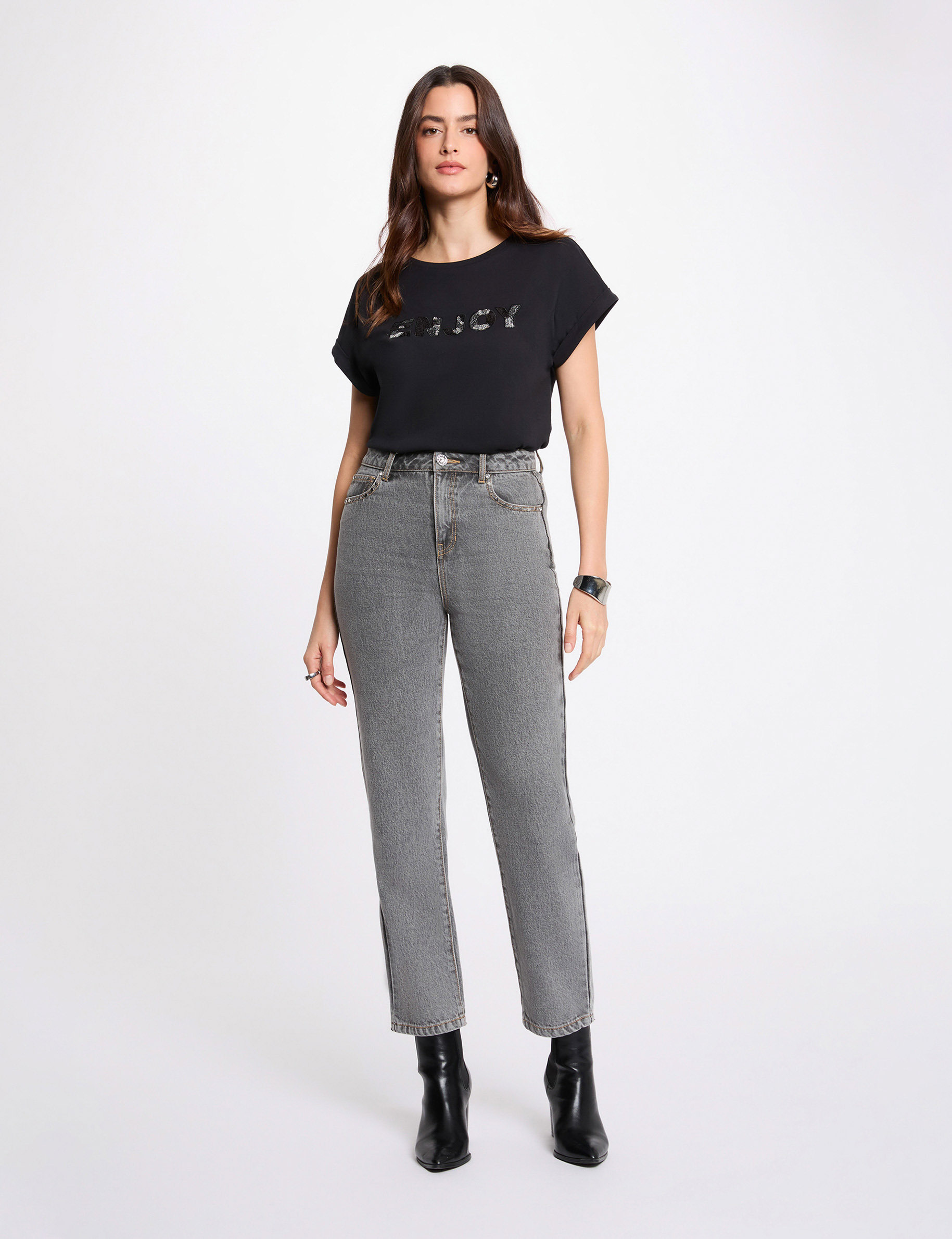 T-shirt manches brodées noir femme