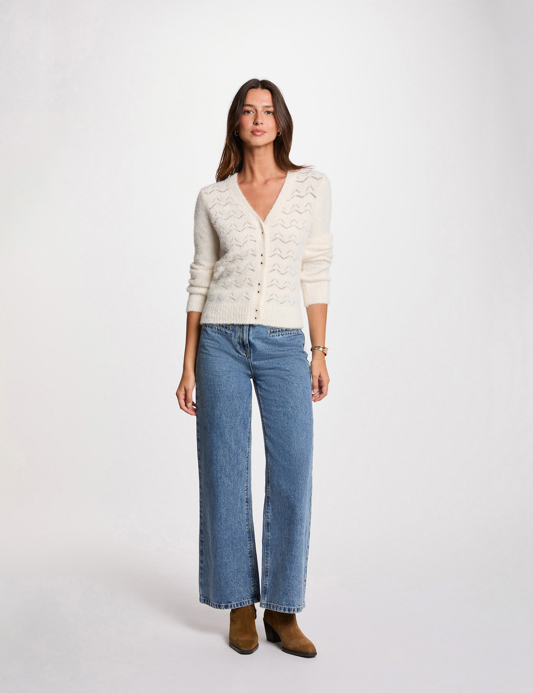 Gilet col v textur&eacute; ivoire femme