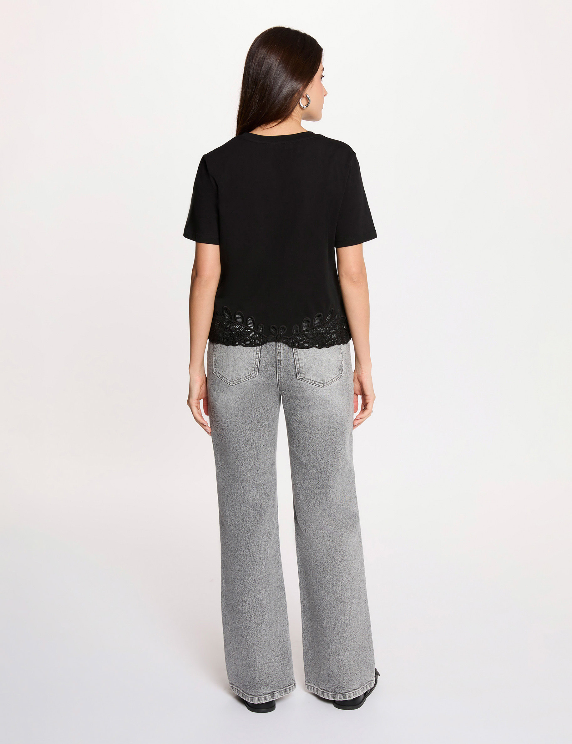 Geborduurd T-shirt met ronde hals zwart vrouw