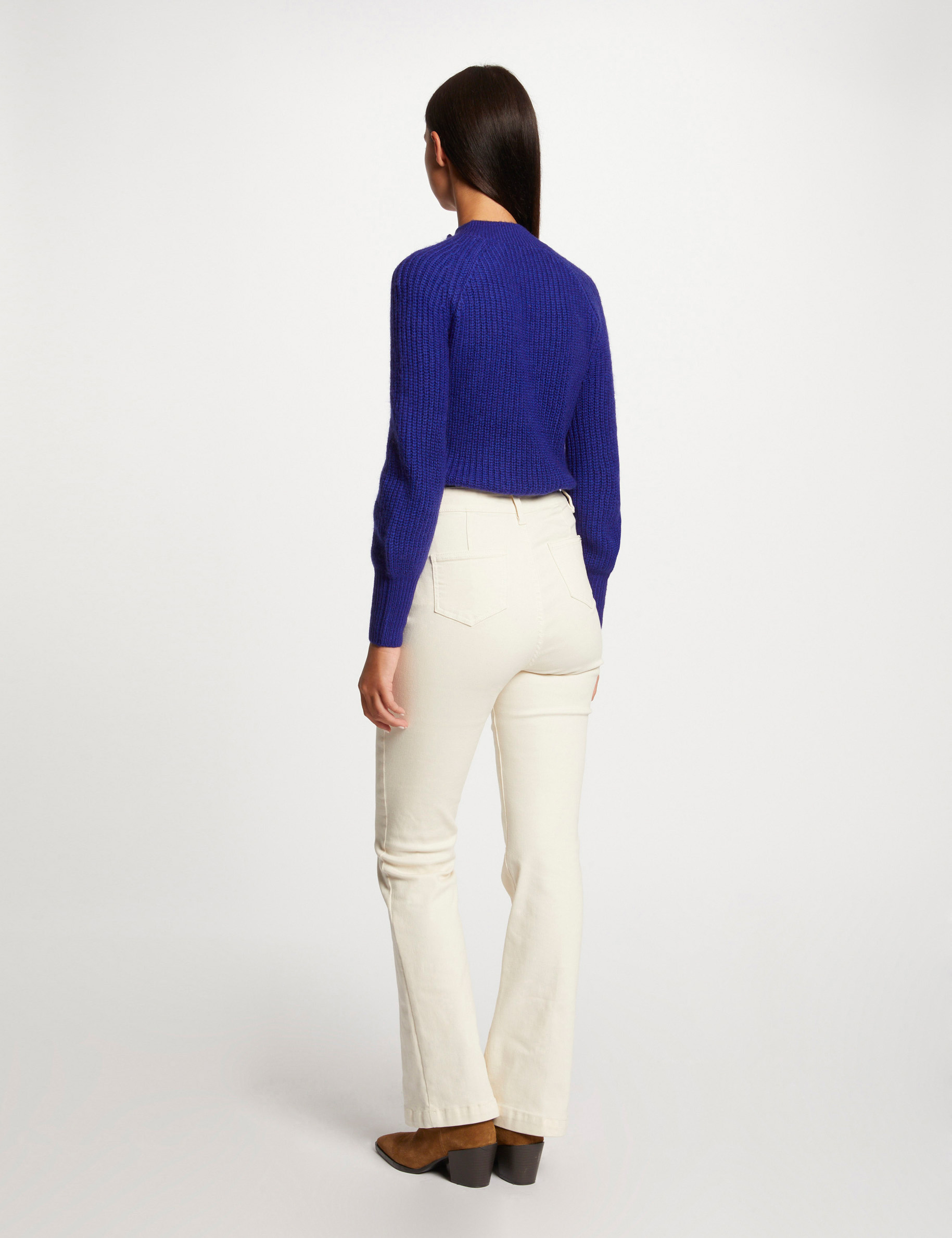 Pull manches longues col montant bleu femme