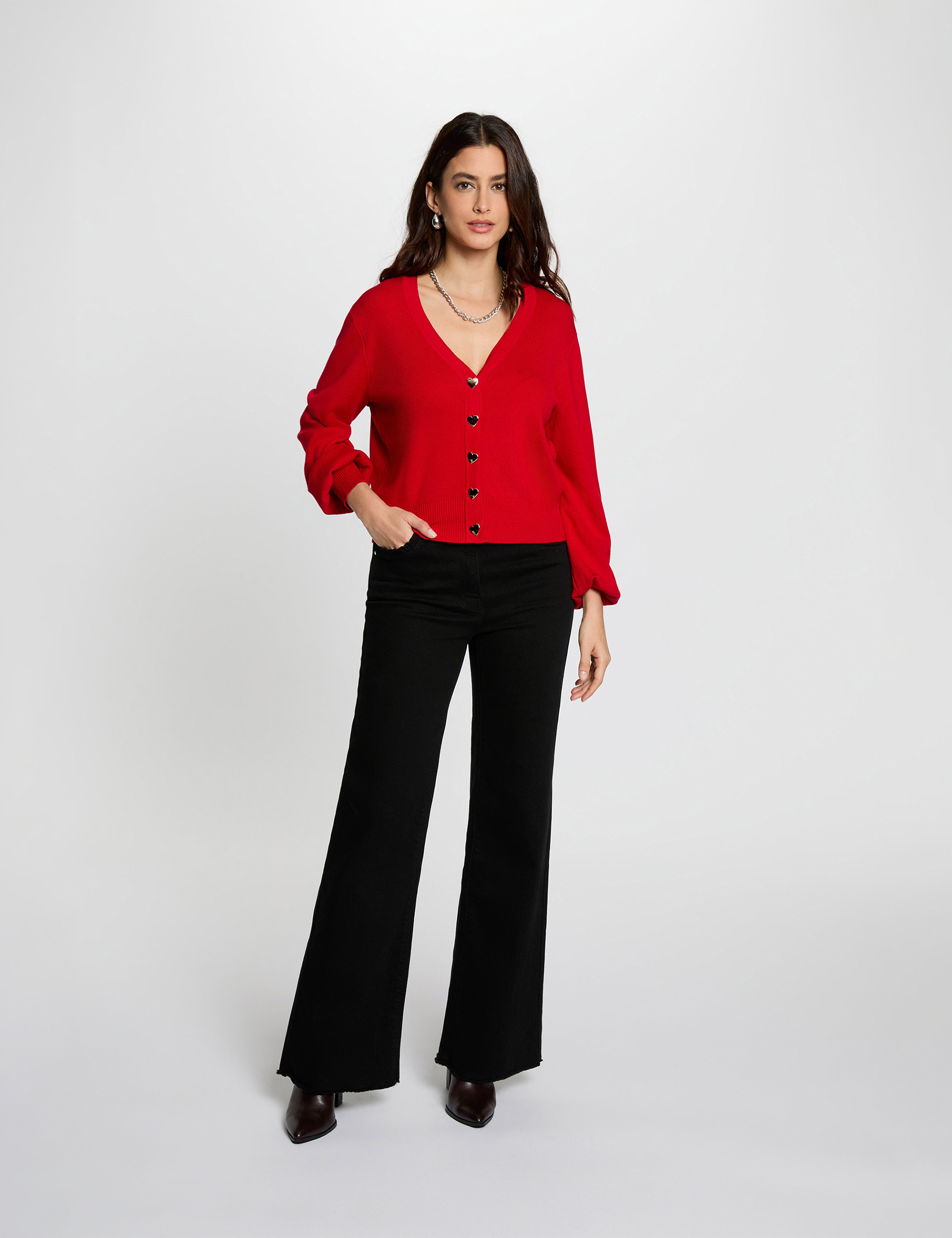 Gilet ajust&eacute; col v rouge femme