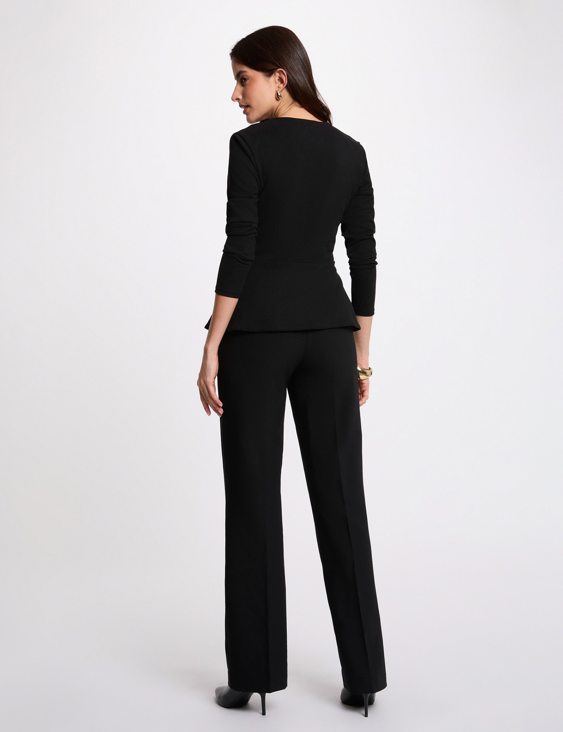 T-shirt cintré col v noir femme