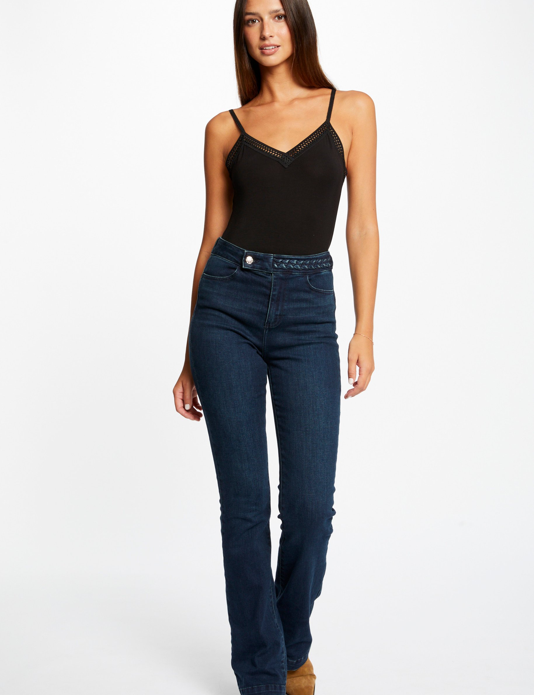tanktop met dunne bandjes kant zwart vrouw Tanktop met dunne bandjes kant zwart vrouw