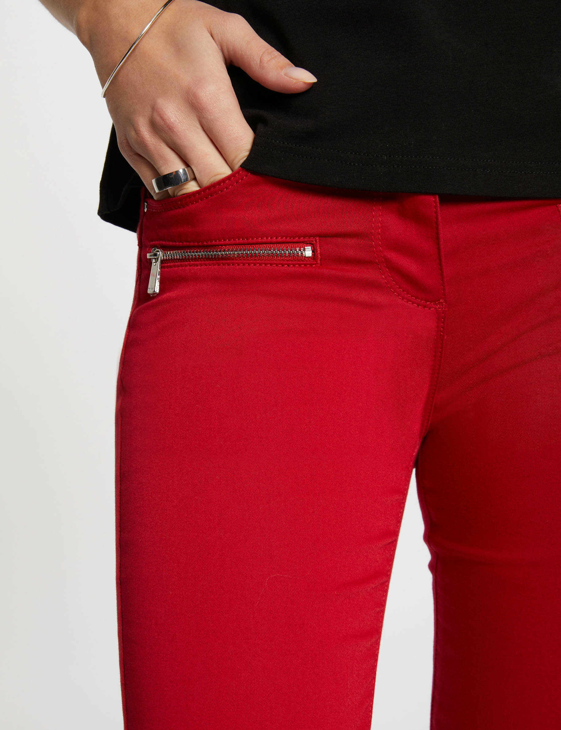 Jean slim rouge femme online
