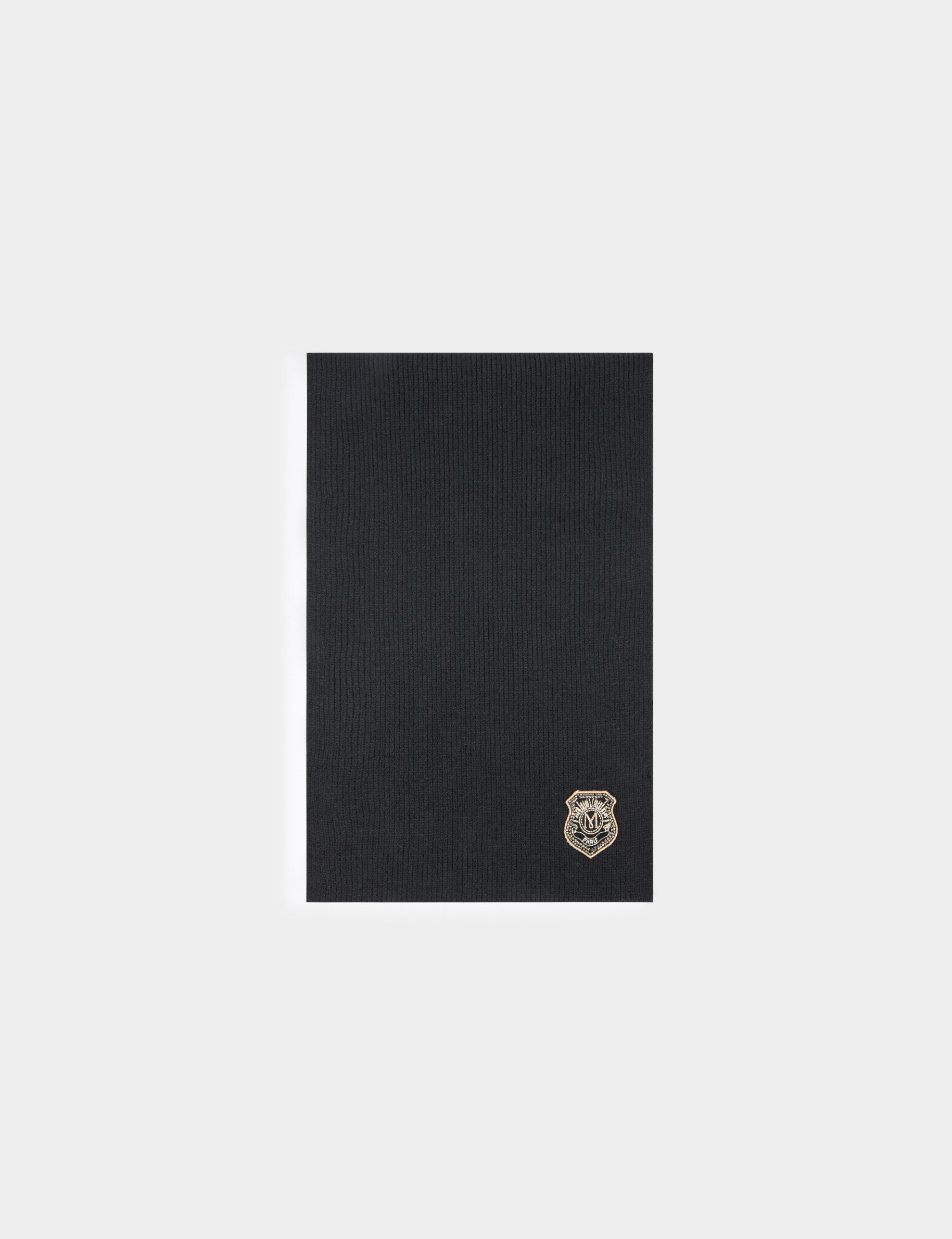 Écharpe tricotée noir femme